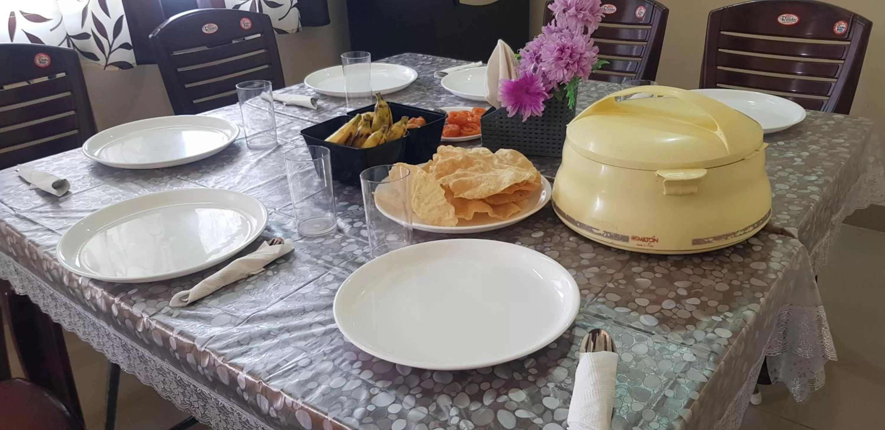 Food in Kumbakonam Inn Hotels - Kumbakonam Inn Stay