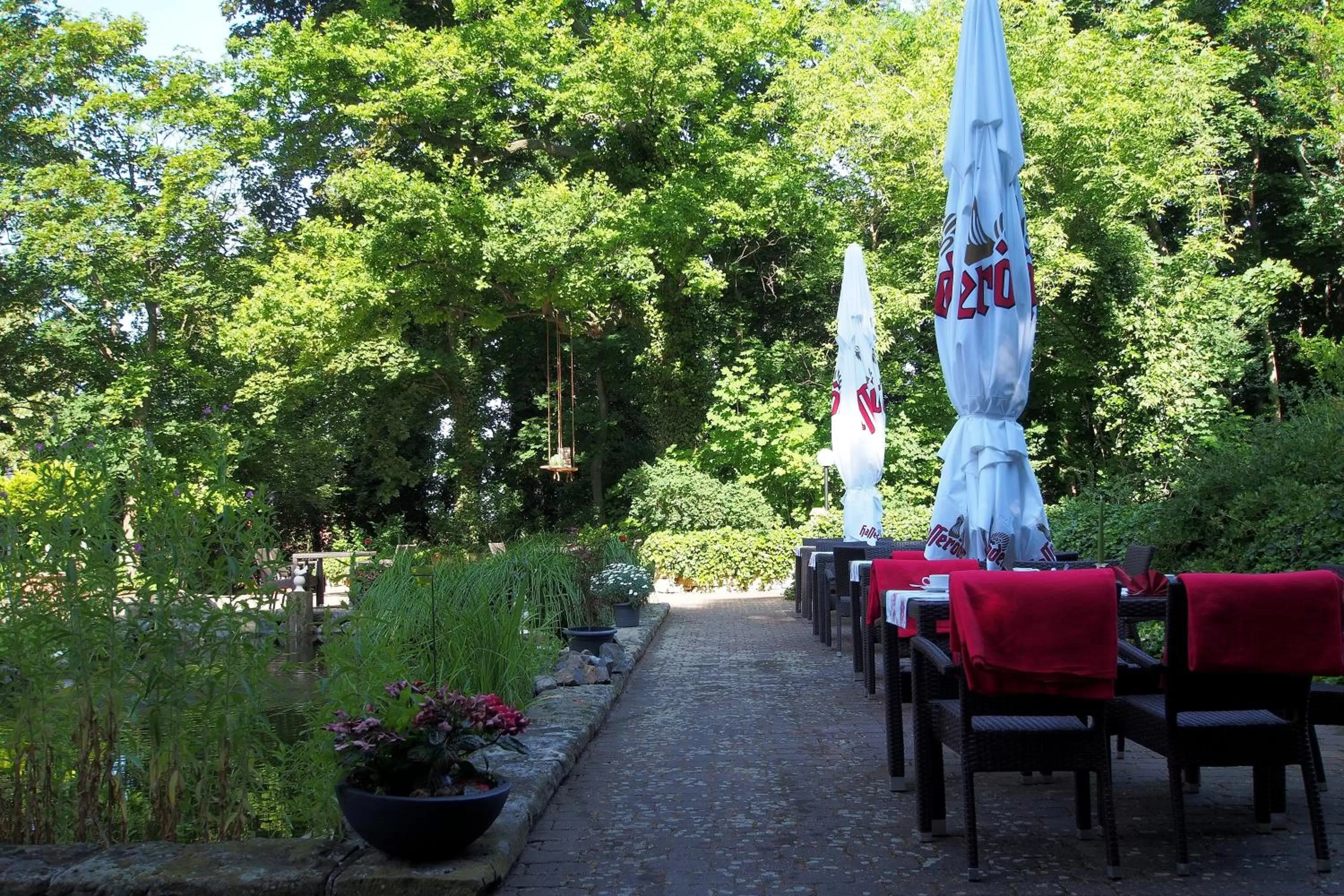 Restaurant/places to eat in Hotel Schlossvilla Derenburg