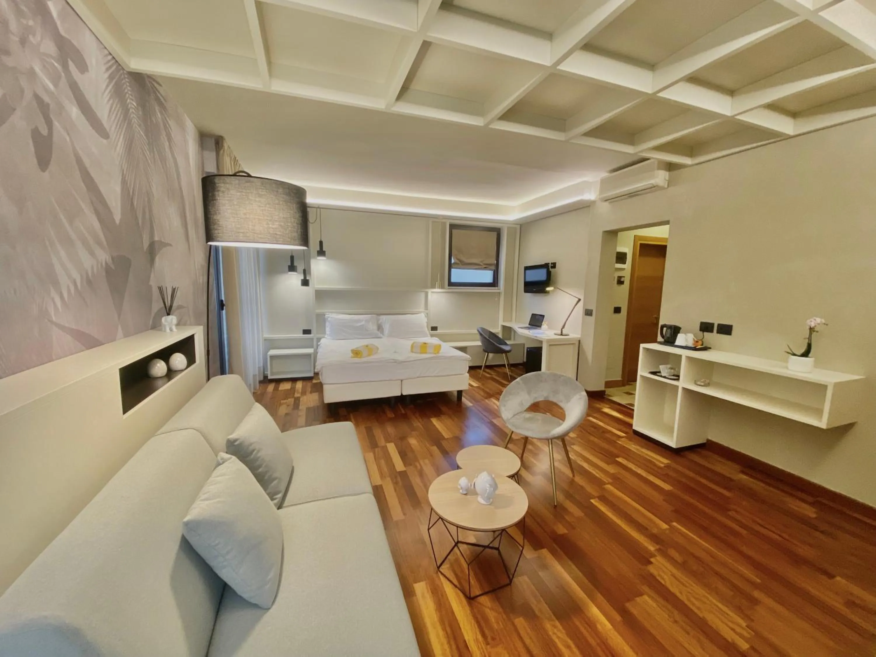 Bedroom in Hotel Du Lac - Relax Attitude Hotel