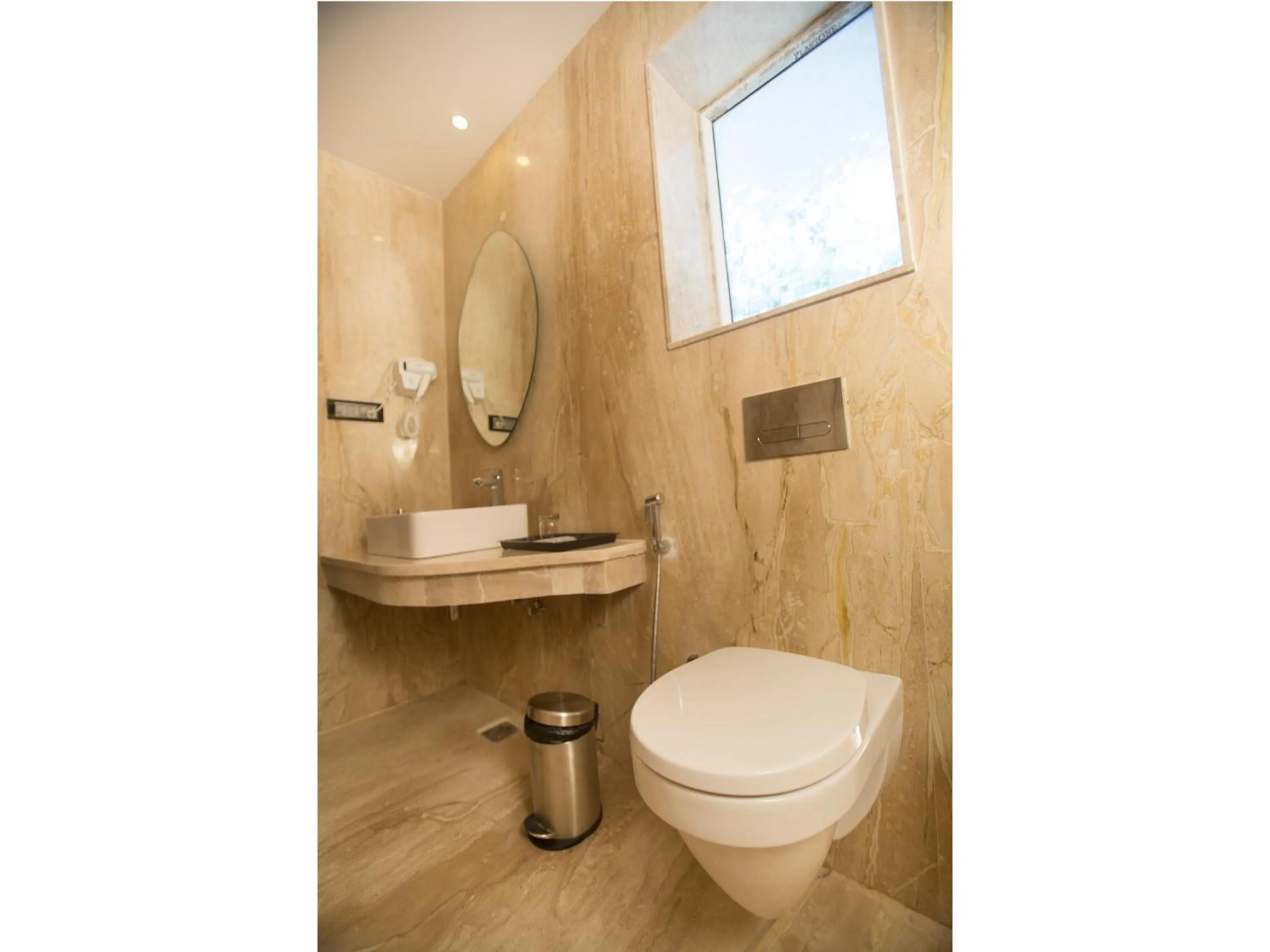 Toilet in ST Parklane Airport Hotel Chennai