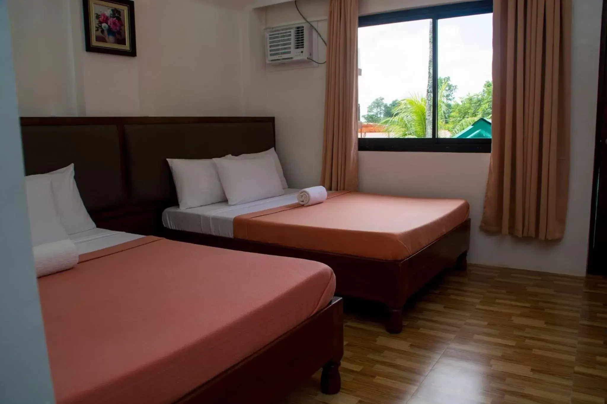 Deluxe Double or Twin Room with Mountain View in Jurias Garden Hotel Deluxe Double or Twin Room with Mountain View in Jurias Garden Hotel