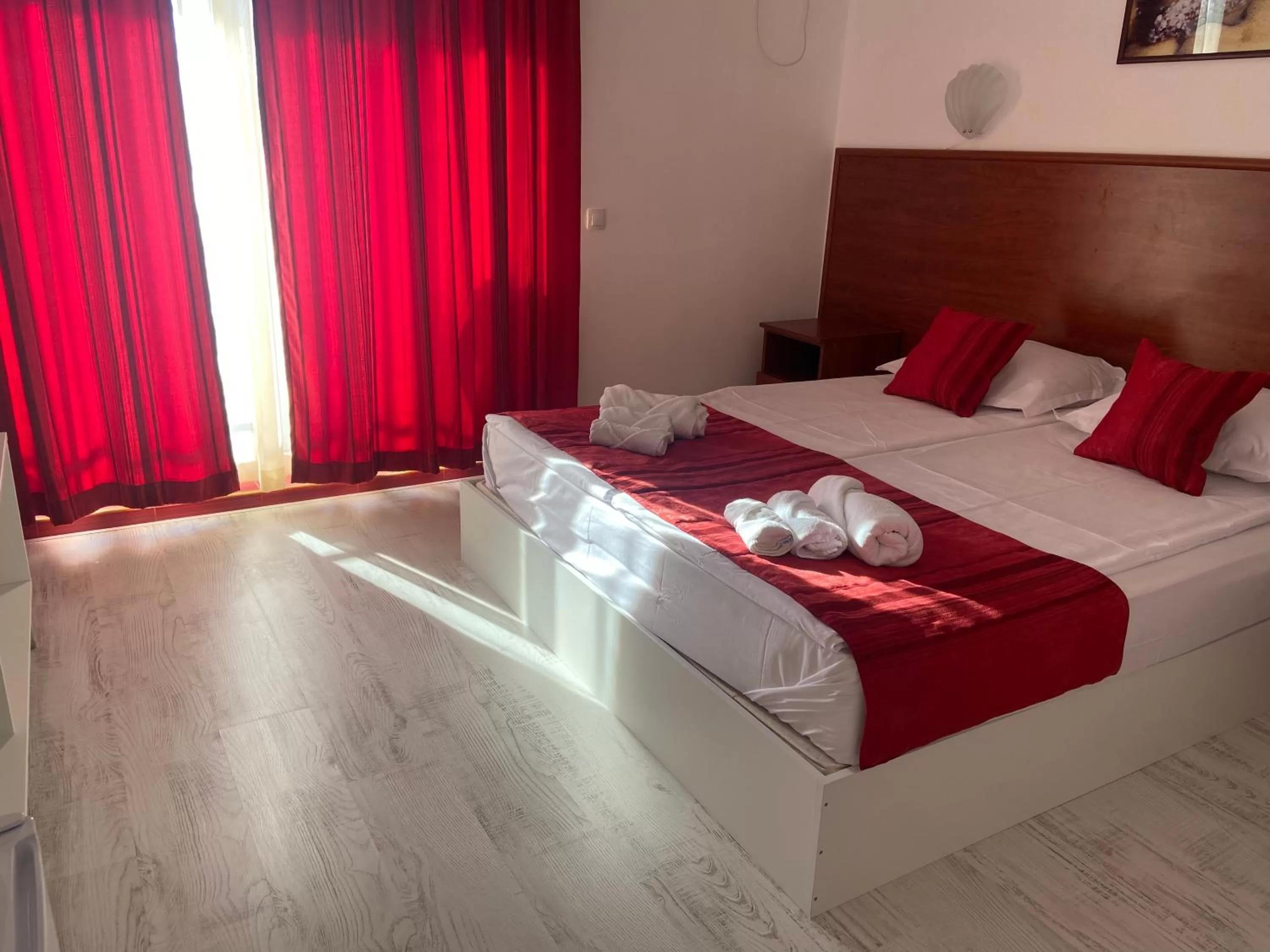 Bed in Ribarska Sreshta Family Hotel