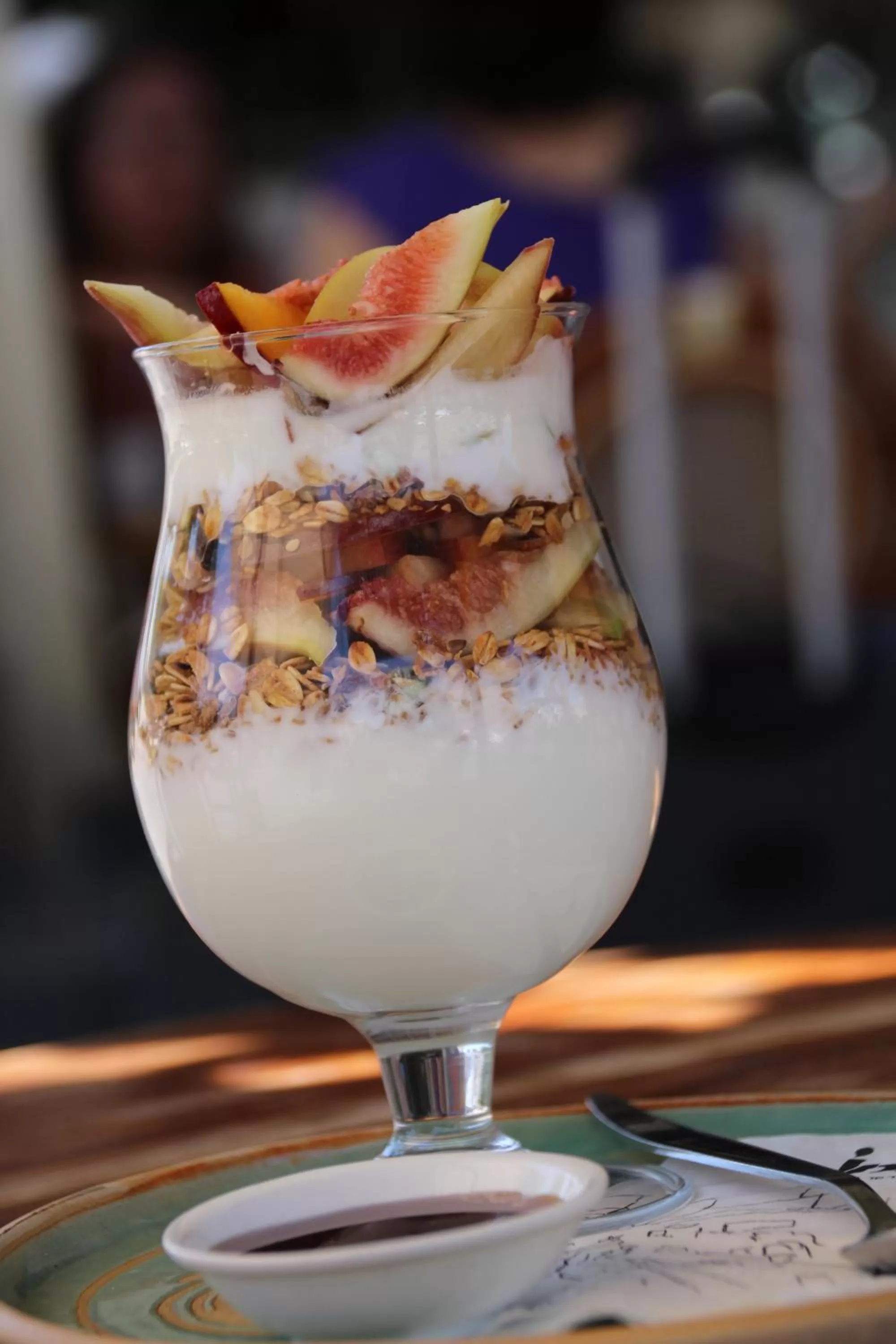 Restaurant/places to eat in 21st Floor Hotel