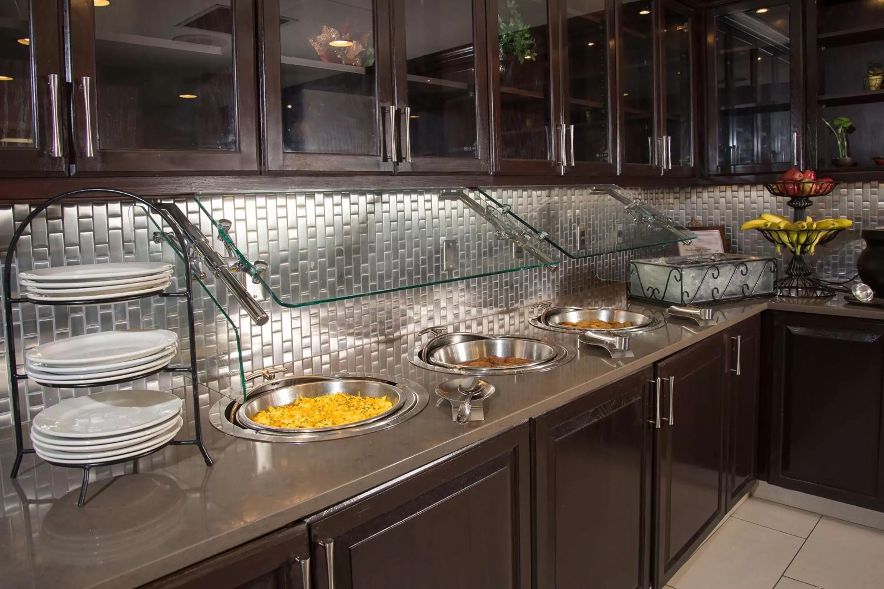 Restaurant/places to eat in Homewood Suites Durham-Chapel Hill I-40