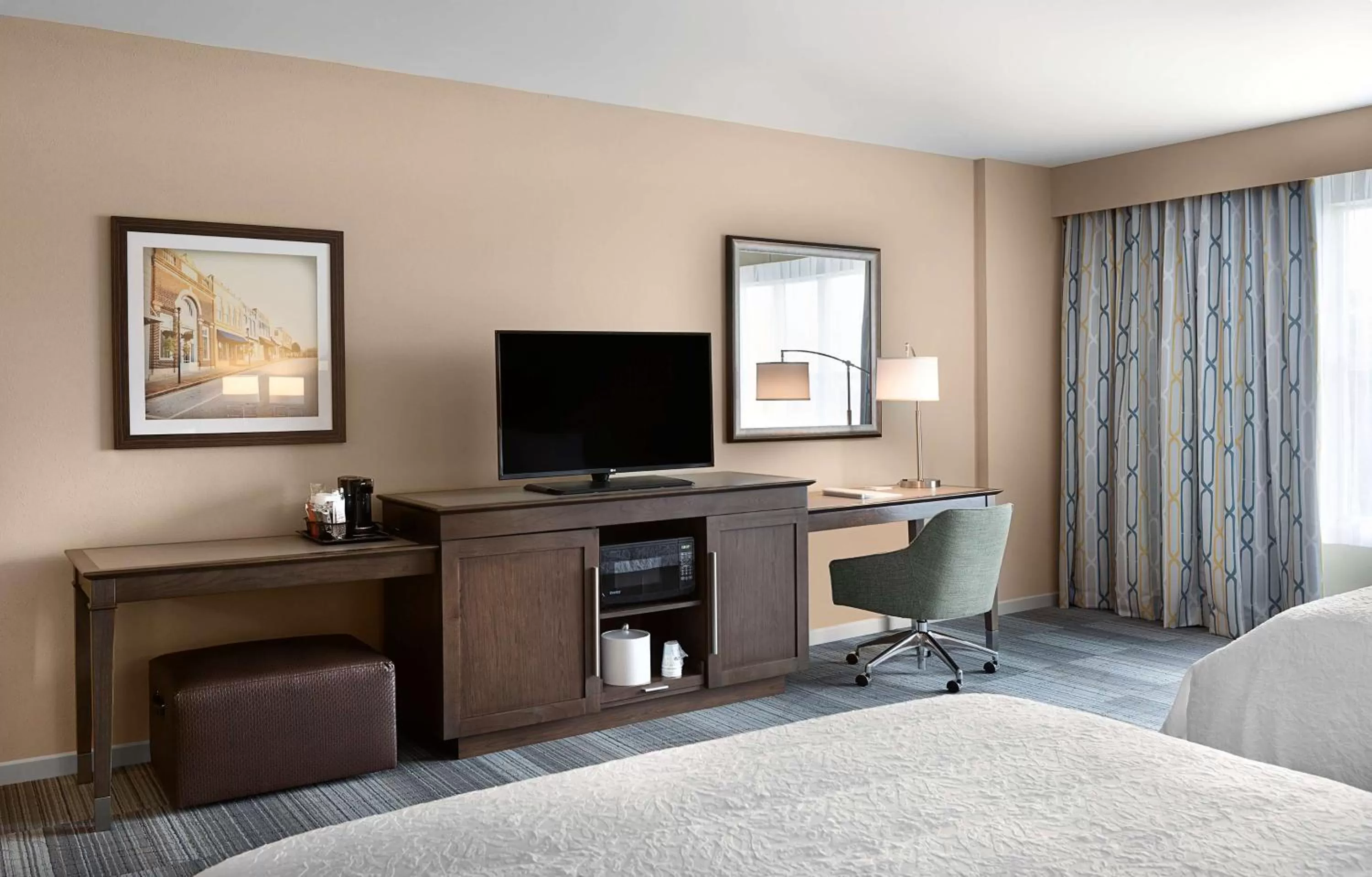 Bed in Hampton Inn and Suites Fort Mill, SC