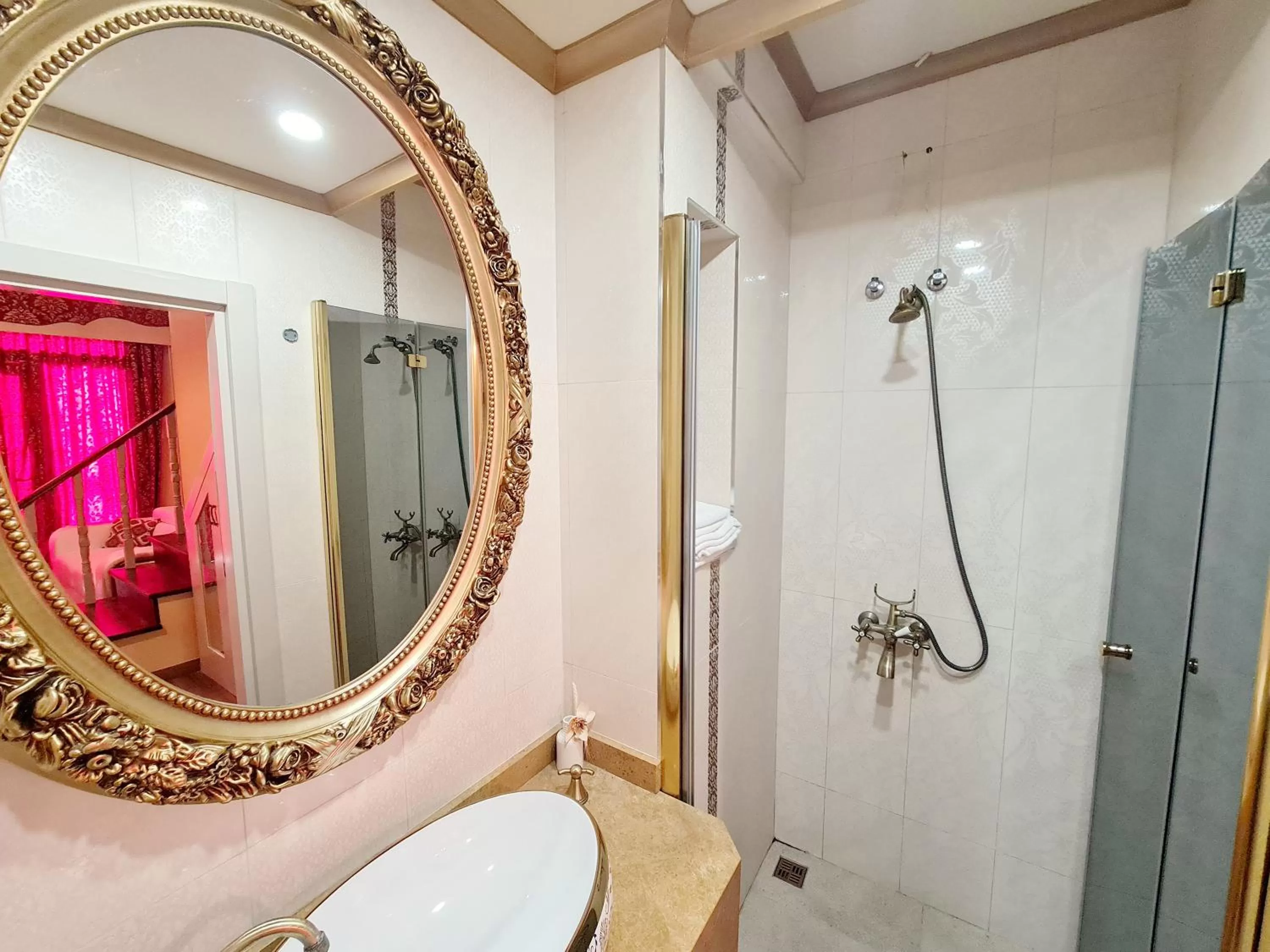 Shower, Bathroom in SOFIA BOUTIQUE HOTEL