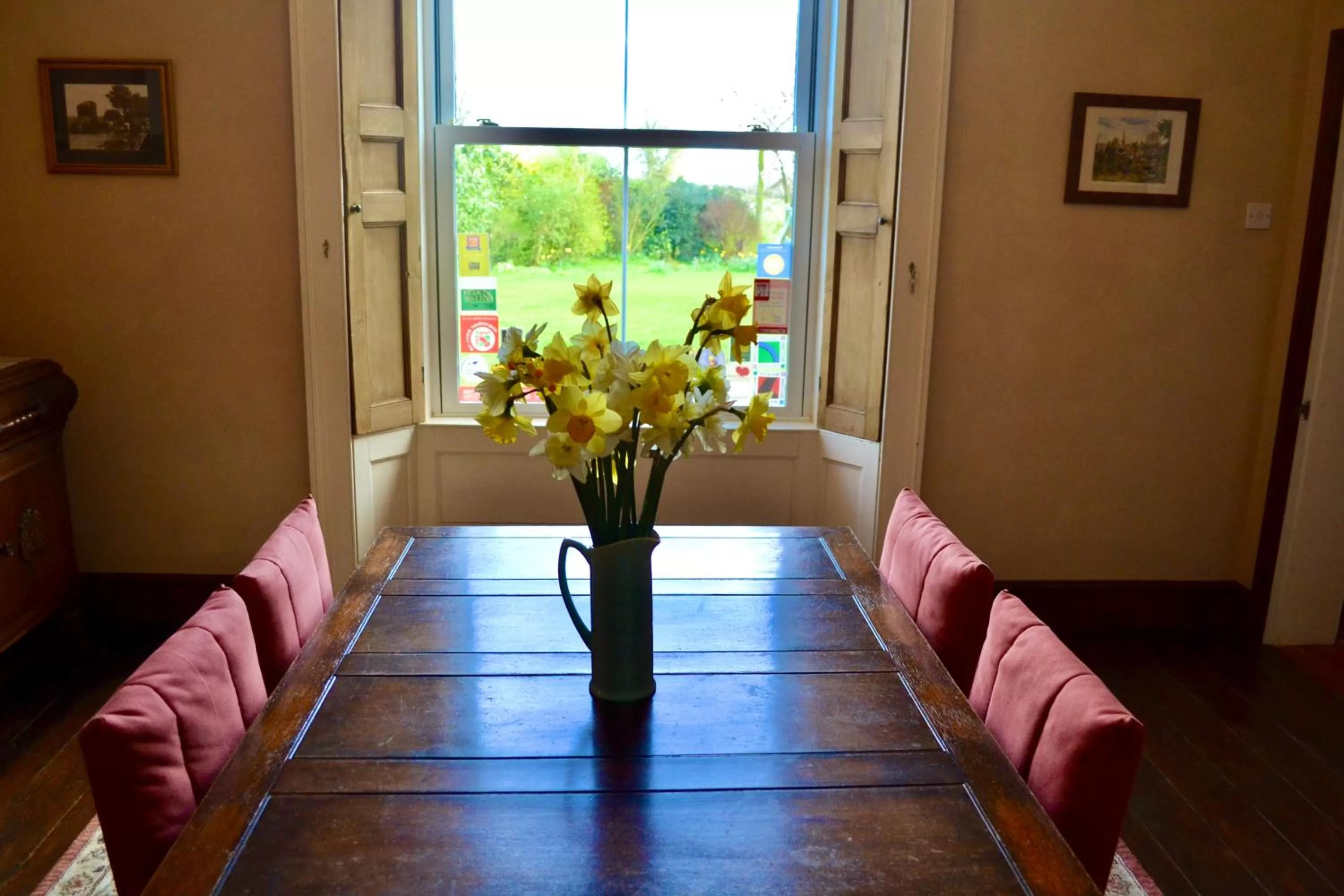 Dining area in Broome Park Farm B&B