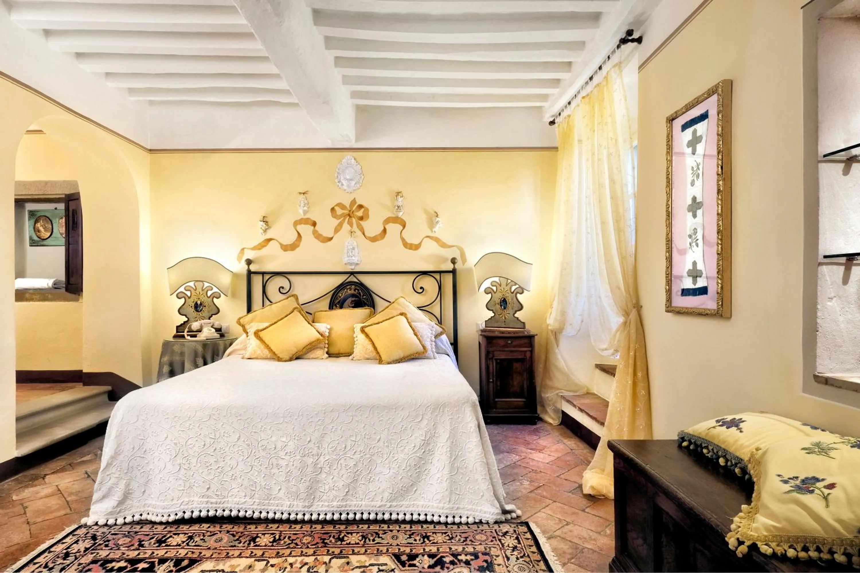 Bed in Il Falconiere Relais & Spa
