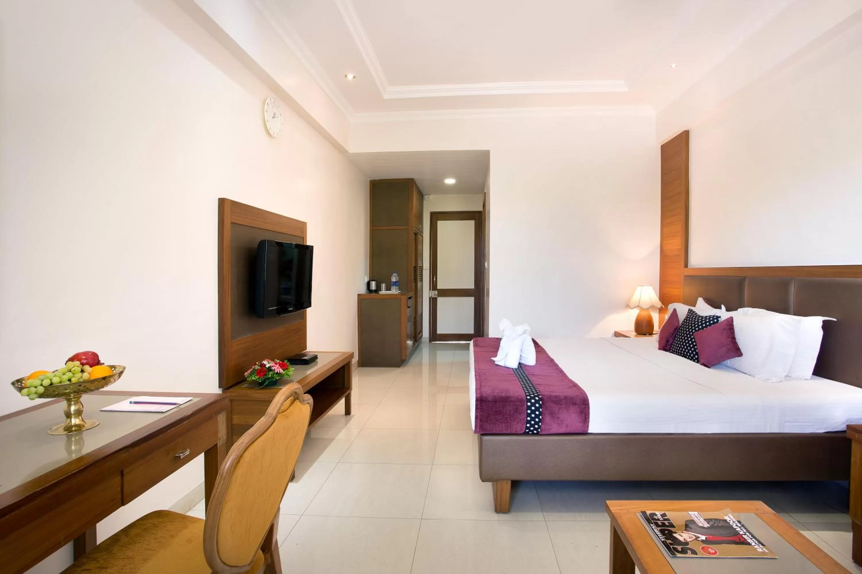 Bedroom, Bed in Avion Holiday Resort