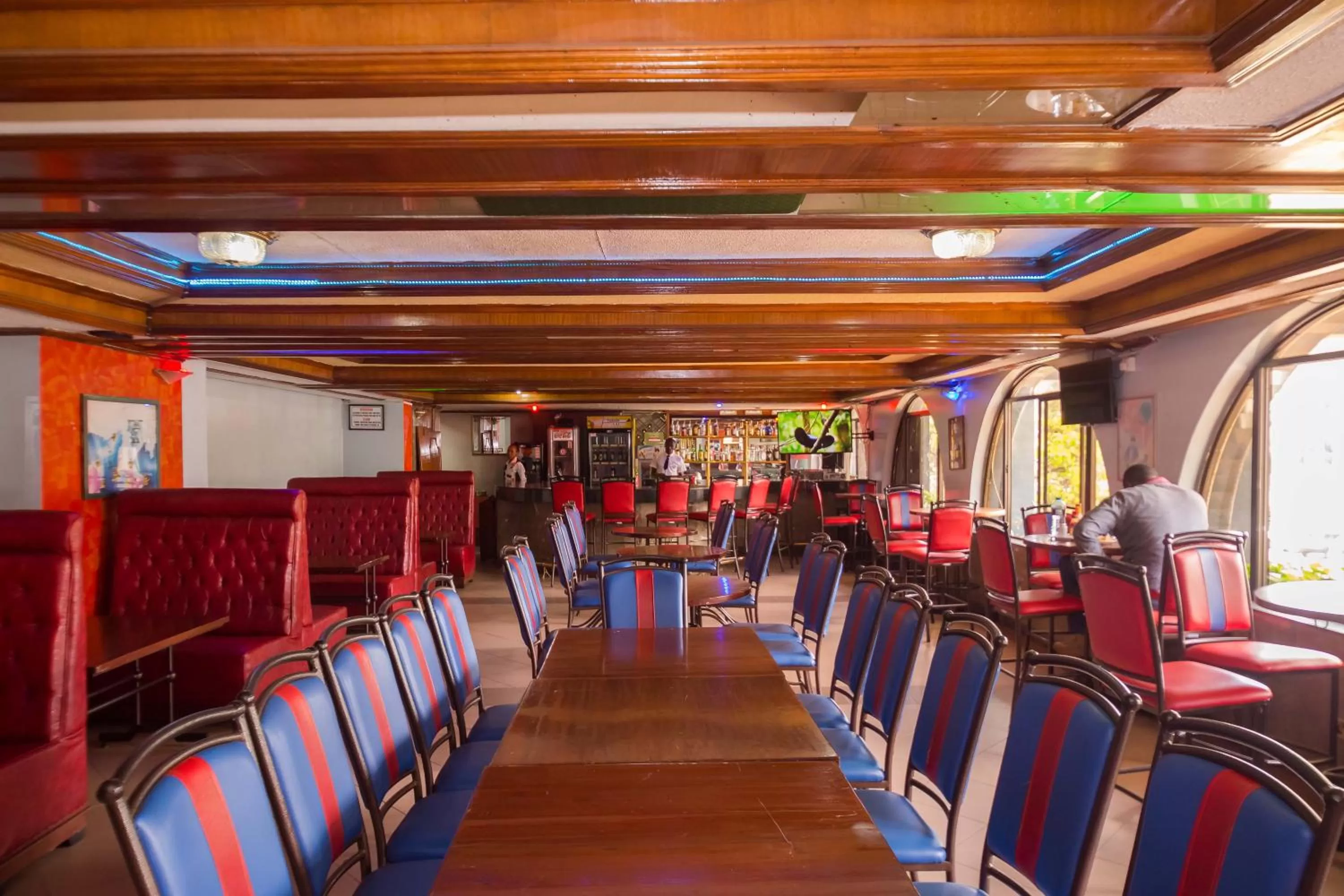 Nightclub / DJ in Marble Arch Hotel