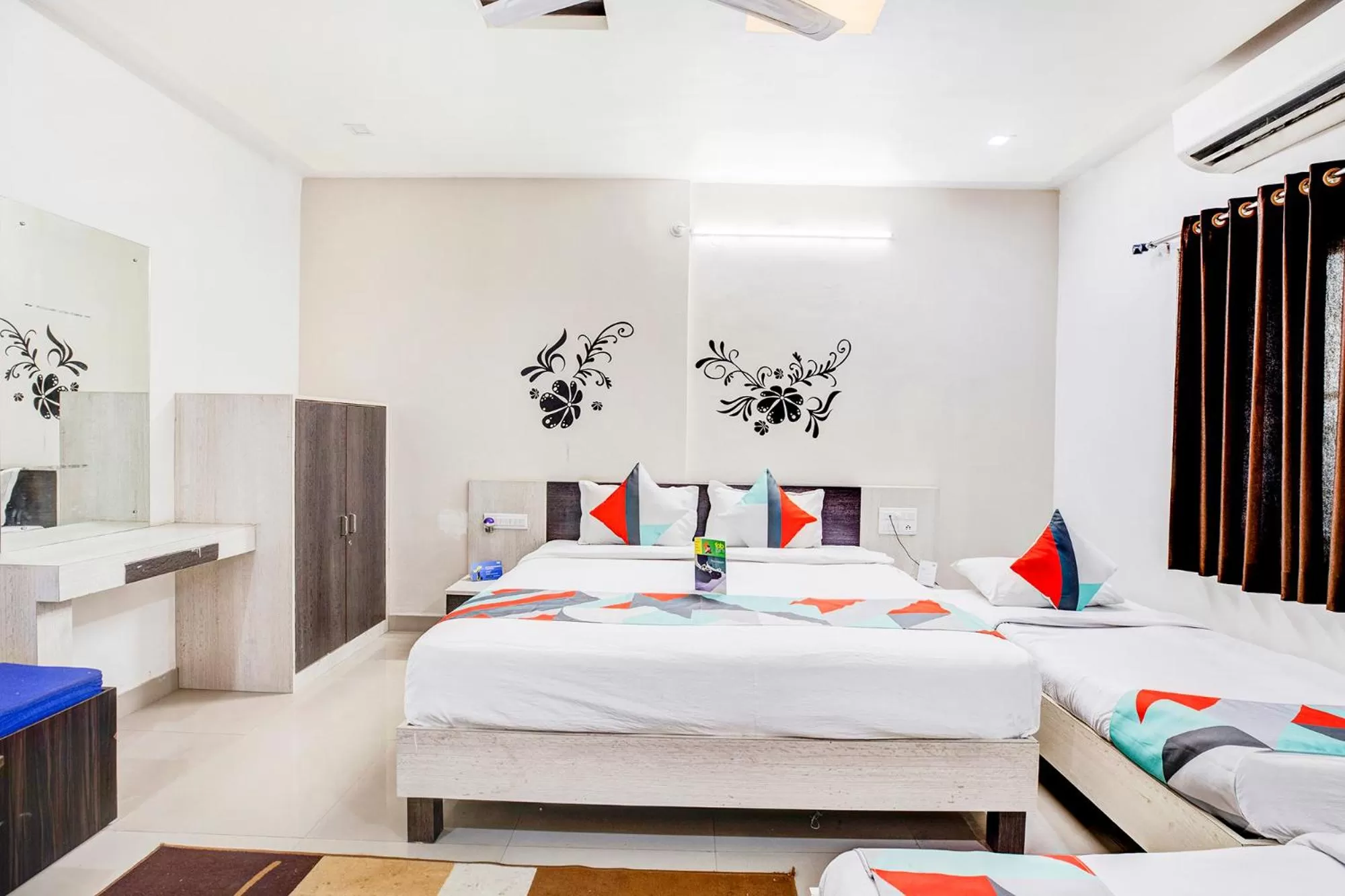 Bedroom in FabHotel Himanshi