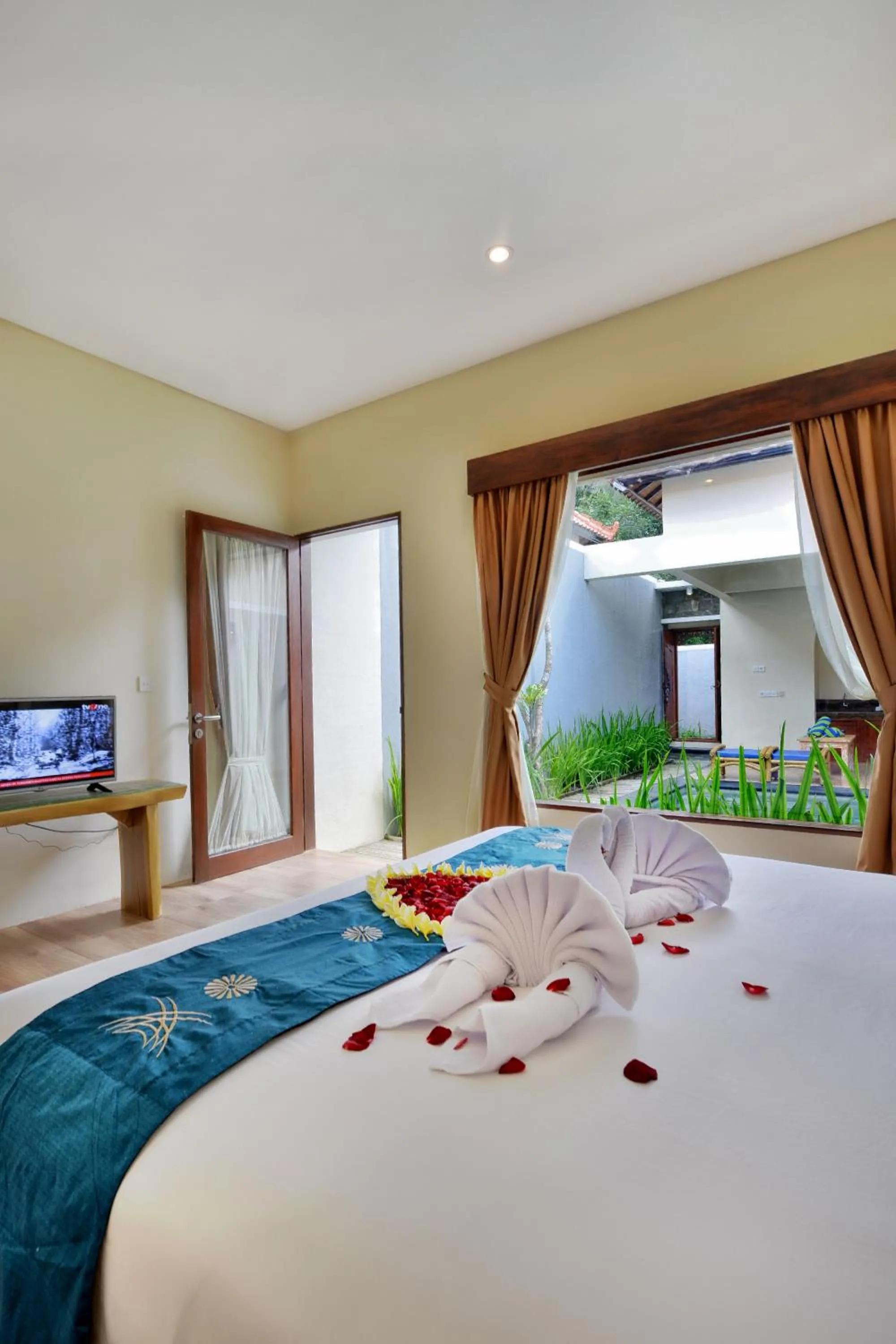 Bedroom, Bed in Yoga Ubud Private Pool Villa