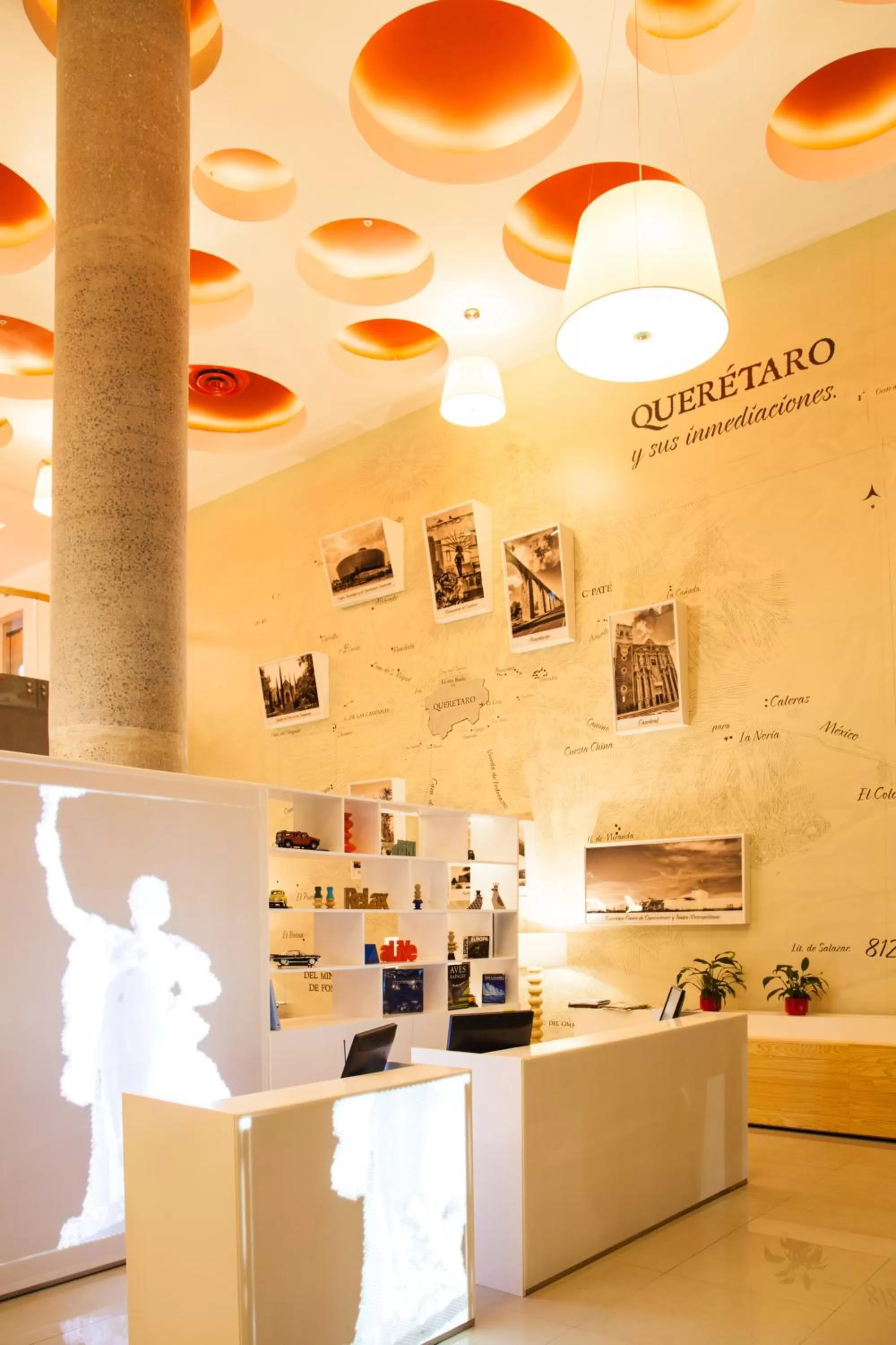 Lobby or reception in Fiesta Inn Queretaro Centro Sur