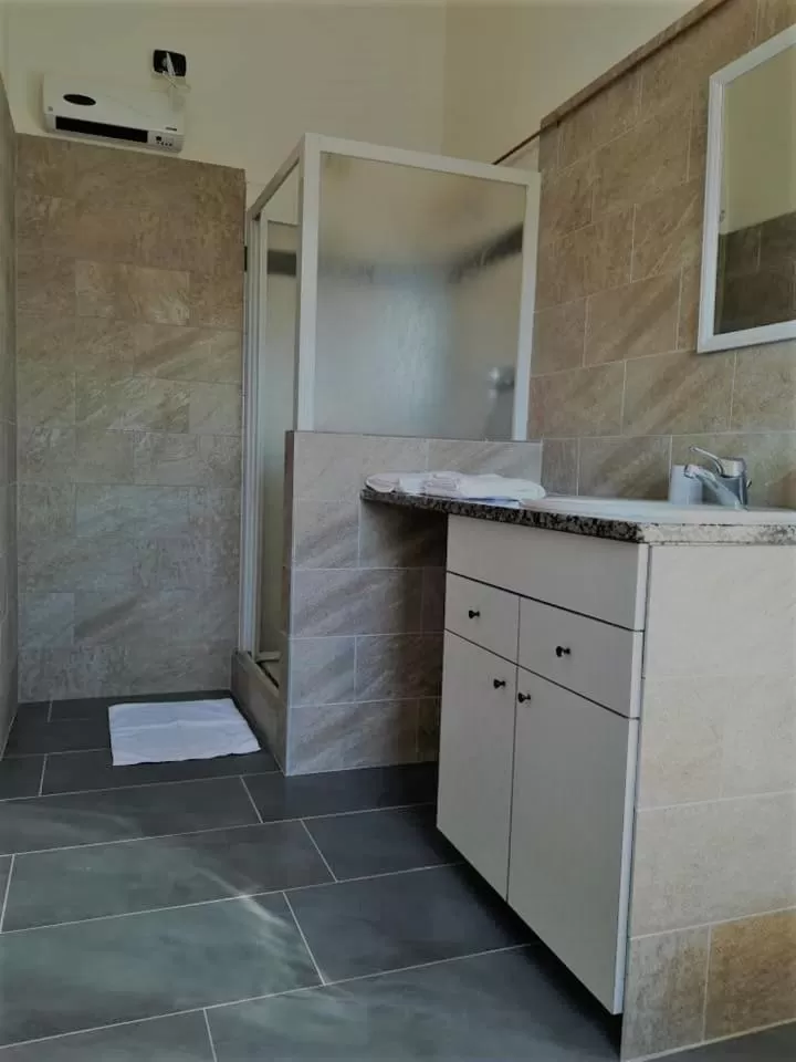 Bathroom in LE MURA Foresteria