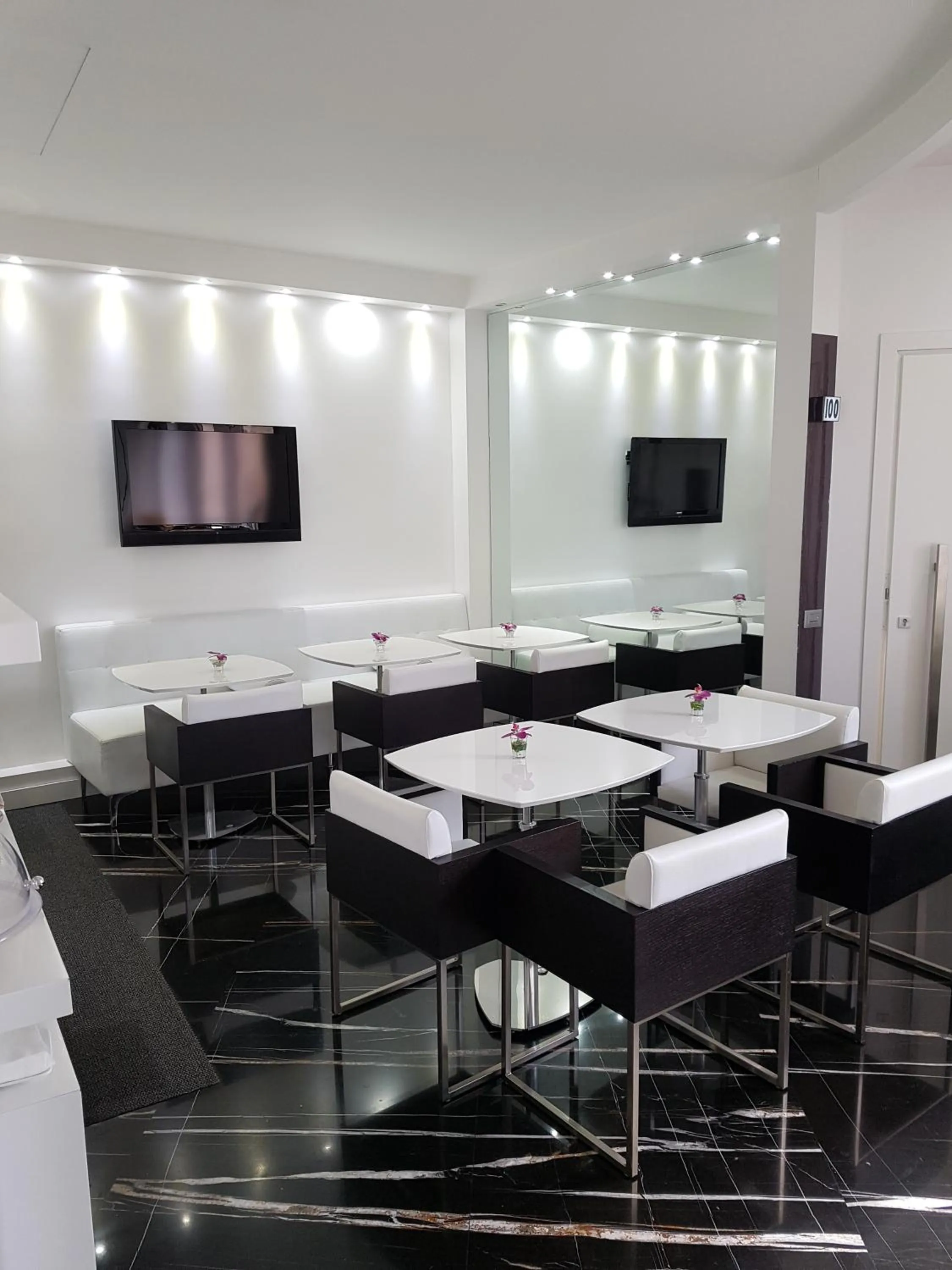 Lounge or bar in Hotel Exclusive