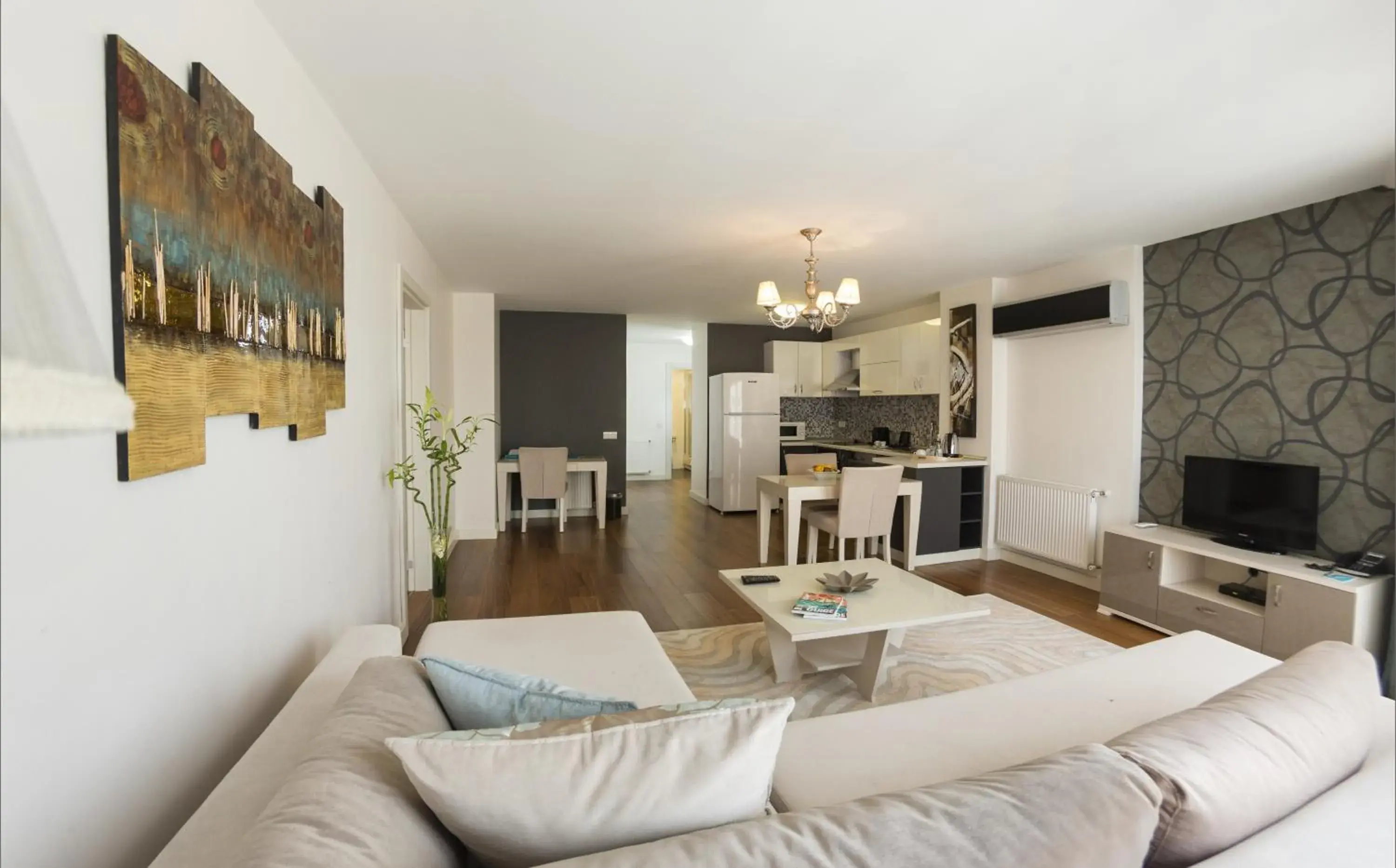 Deluxe One-Bedroom Suite in Turkuaz Suites Bosphorus Deluxe One-Bedroom Suite in Turkuaz Suites Bosphorus