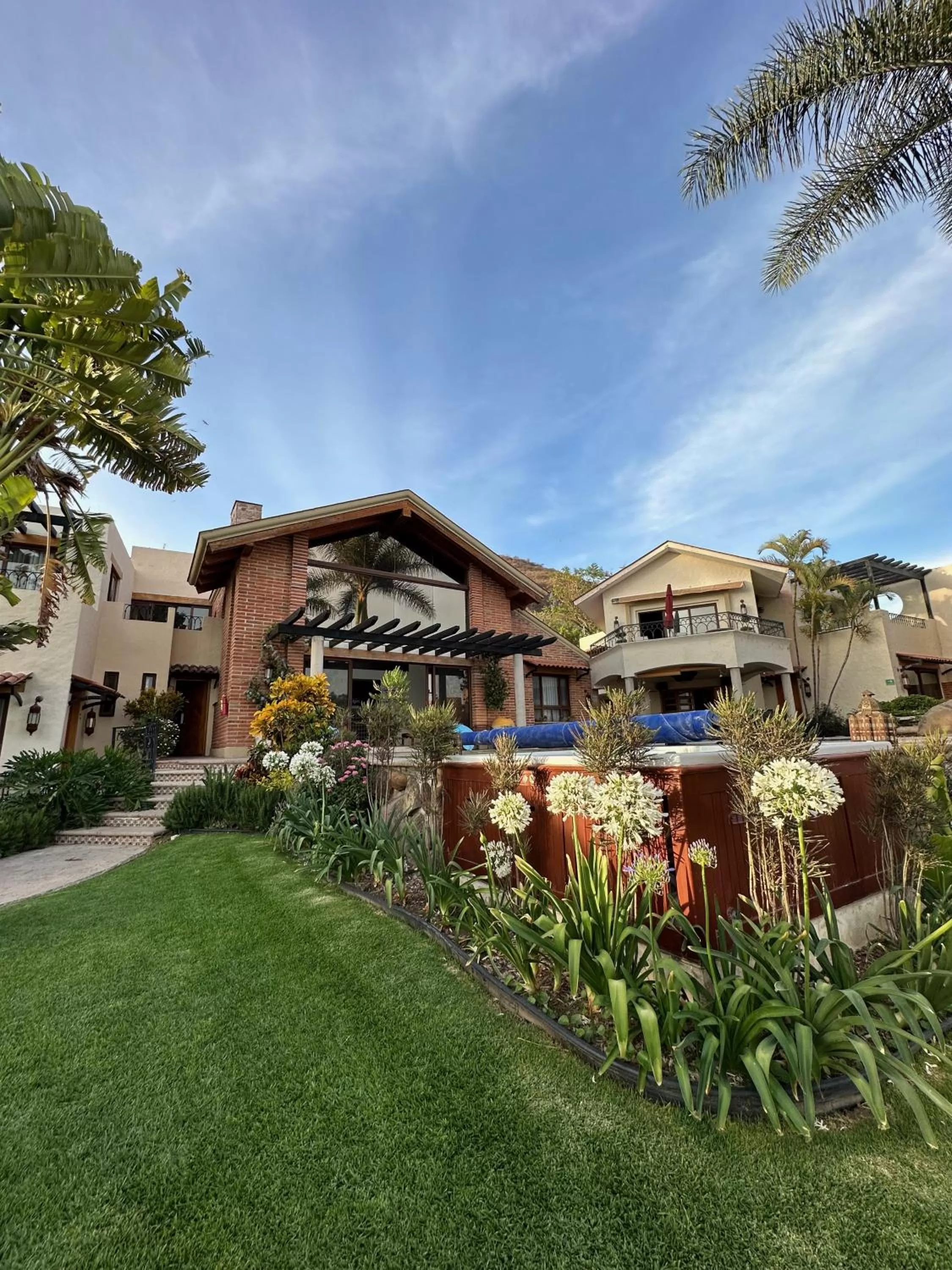 Hotel Lindo Ajijic Bed & Breakfast