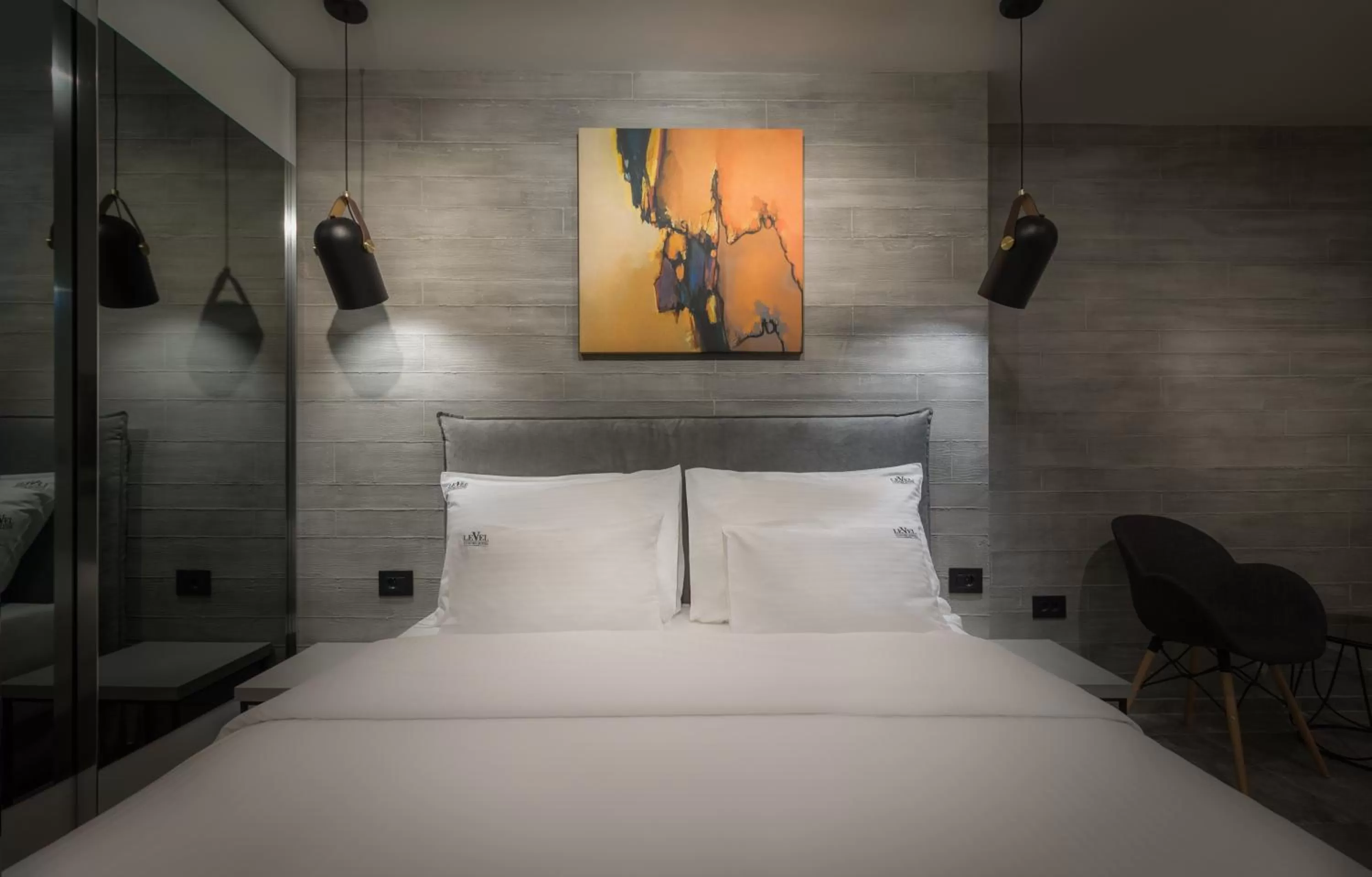 Bedroom, Bed in Level Luxury Suites