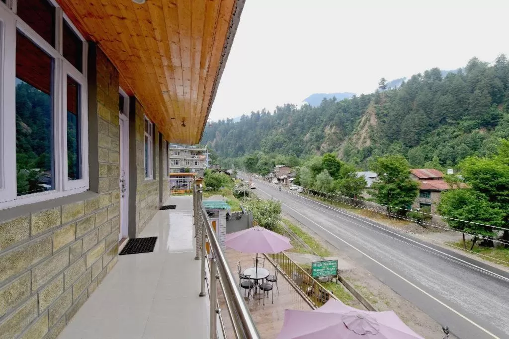 Balcony/Terrace in High Nation Resort Manali