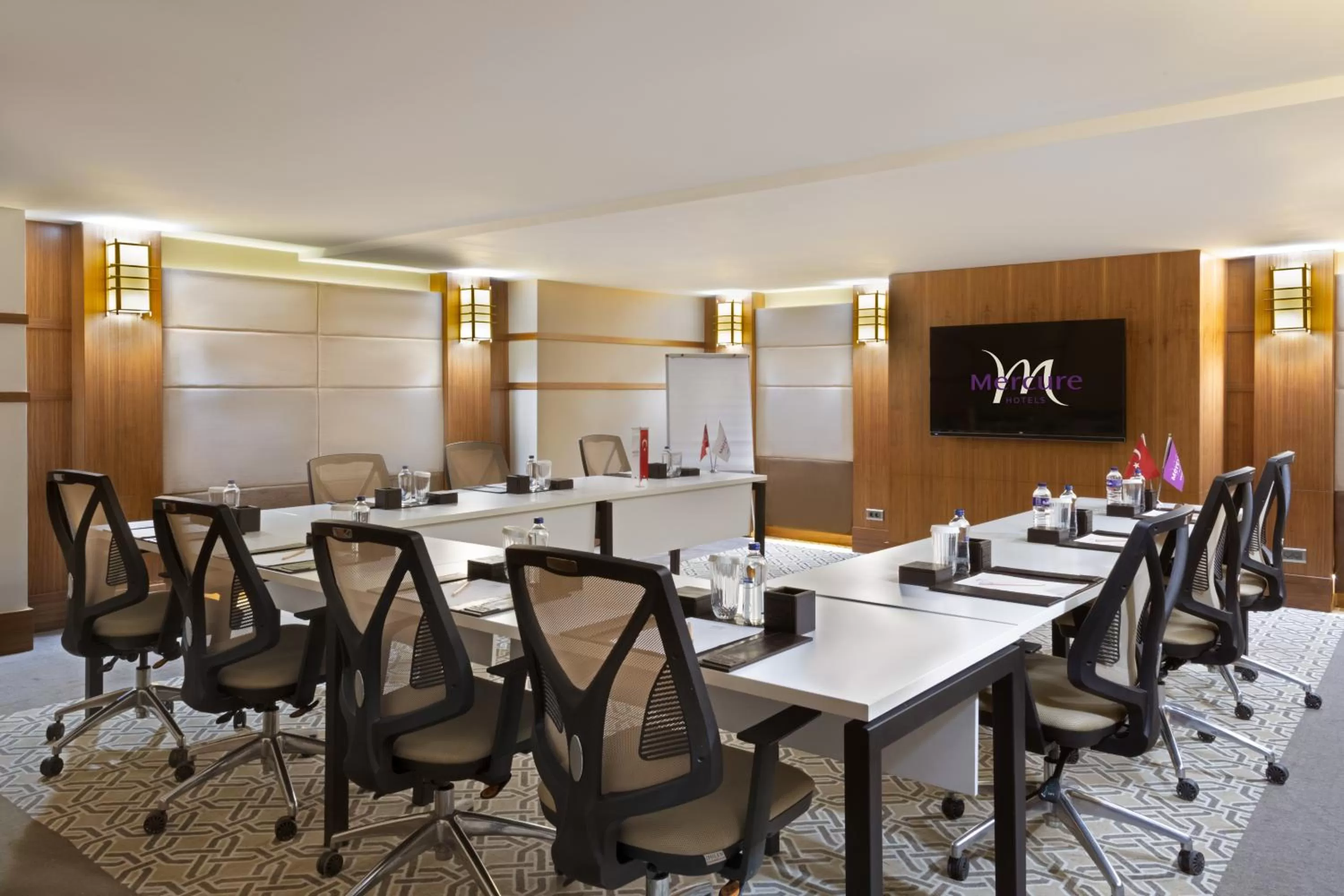 Meeting/conference room in Mercure Istanbul Bomonti