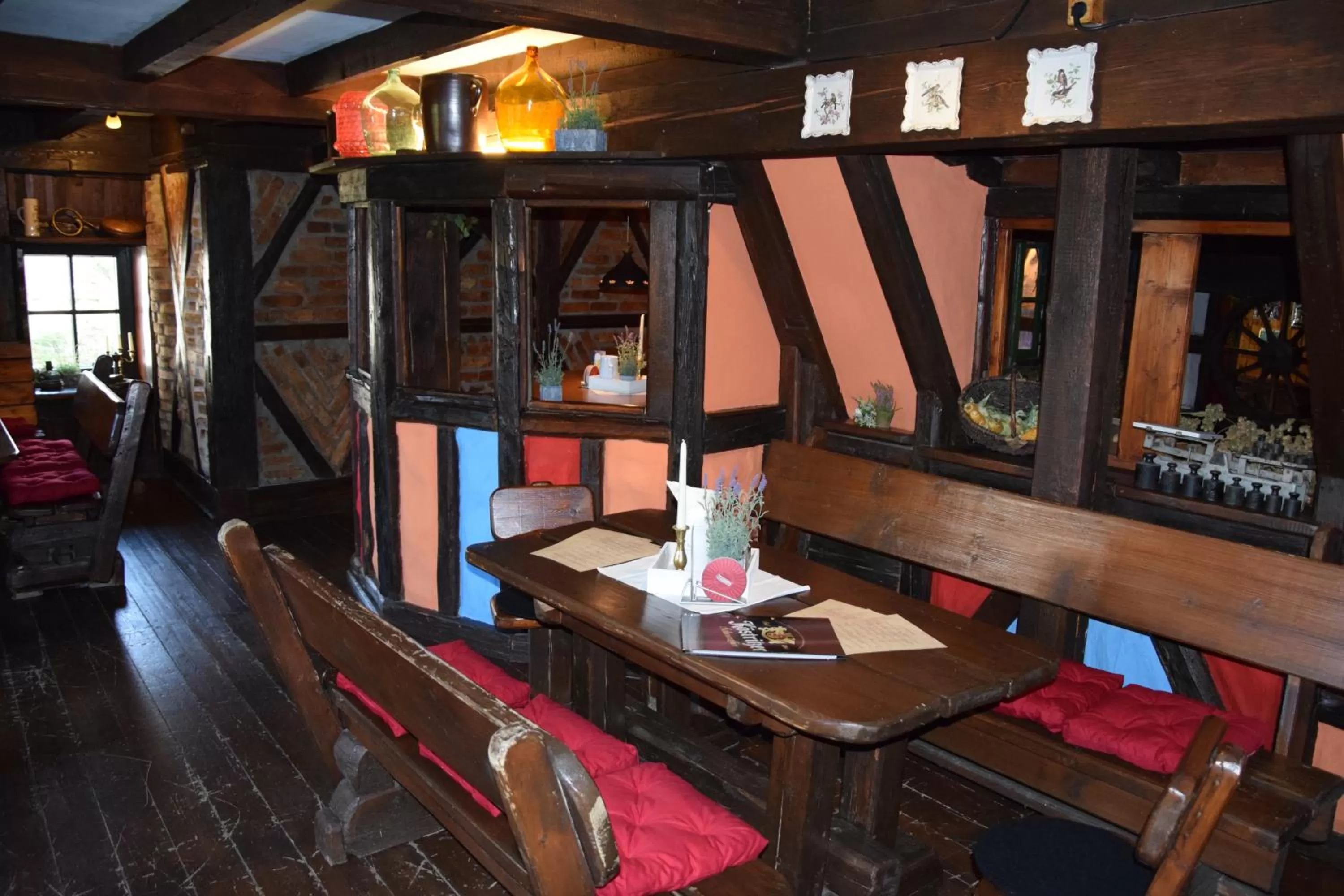 Restaurant/places to eat in Grünes Tor