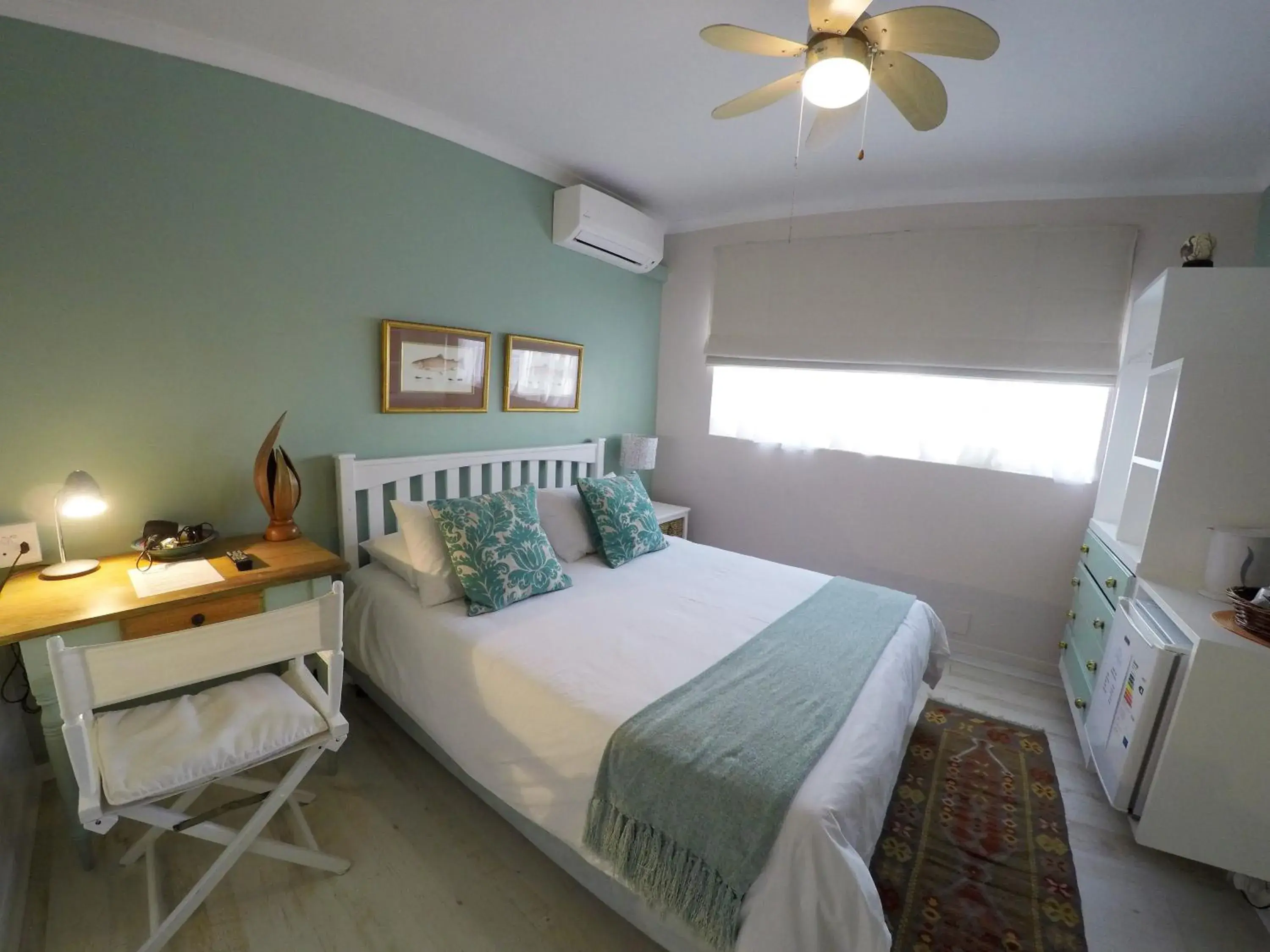 Standard Double Room - single occupancy in Dolphin Inn Guesthouse Standard Double Room - single occupancy in Dolphin Inn Guesthouse