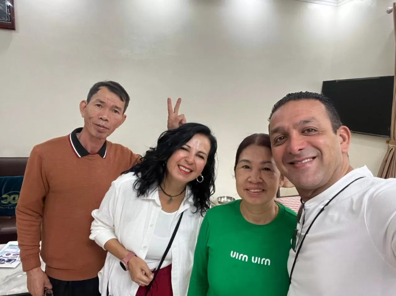 concierge in TAMCOC VUTHANH FRIENDLY Hotel