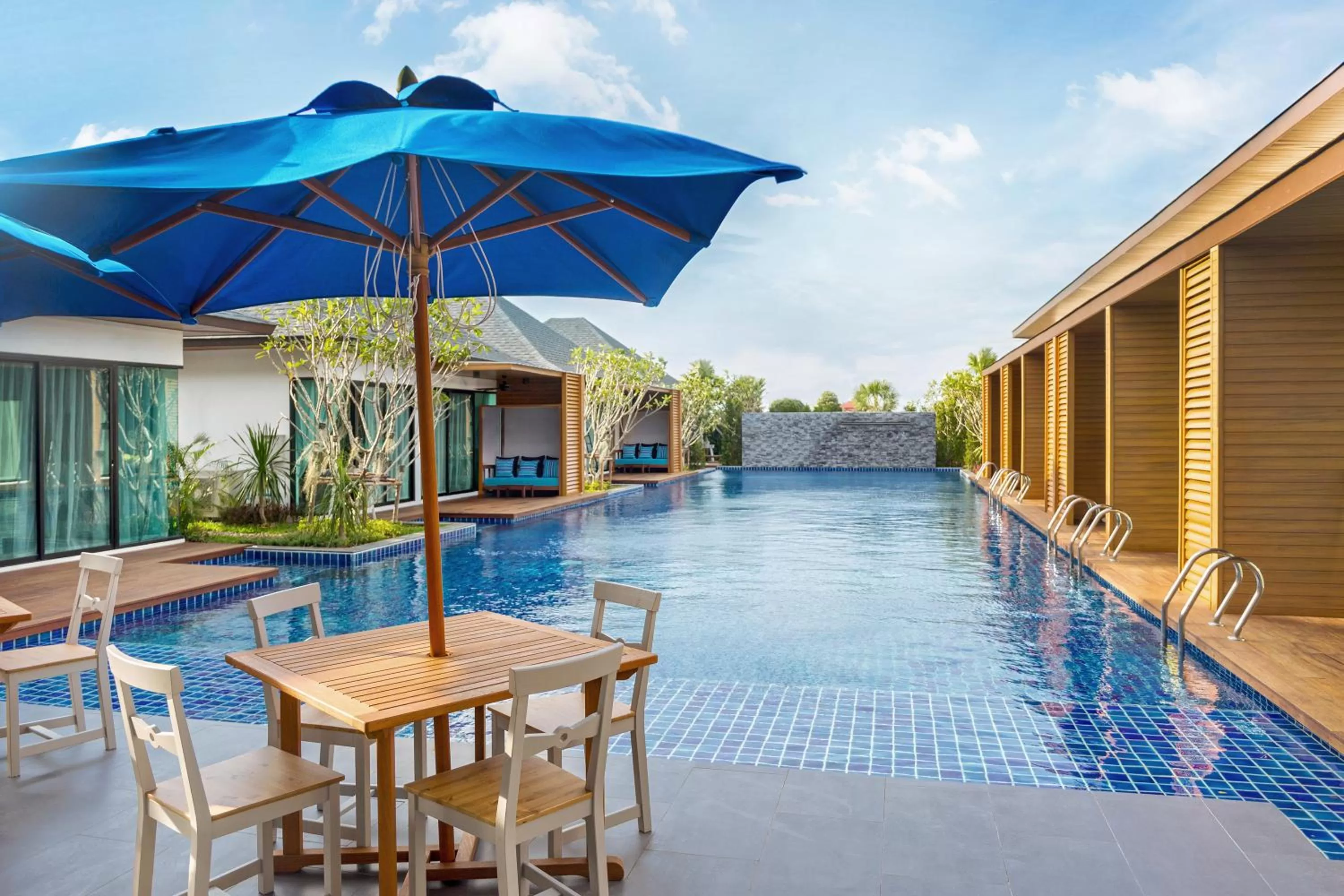 Swimming pool in Vann Hua Hin Resort