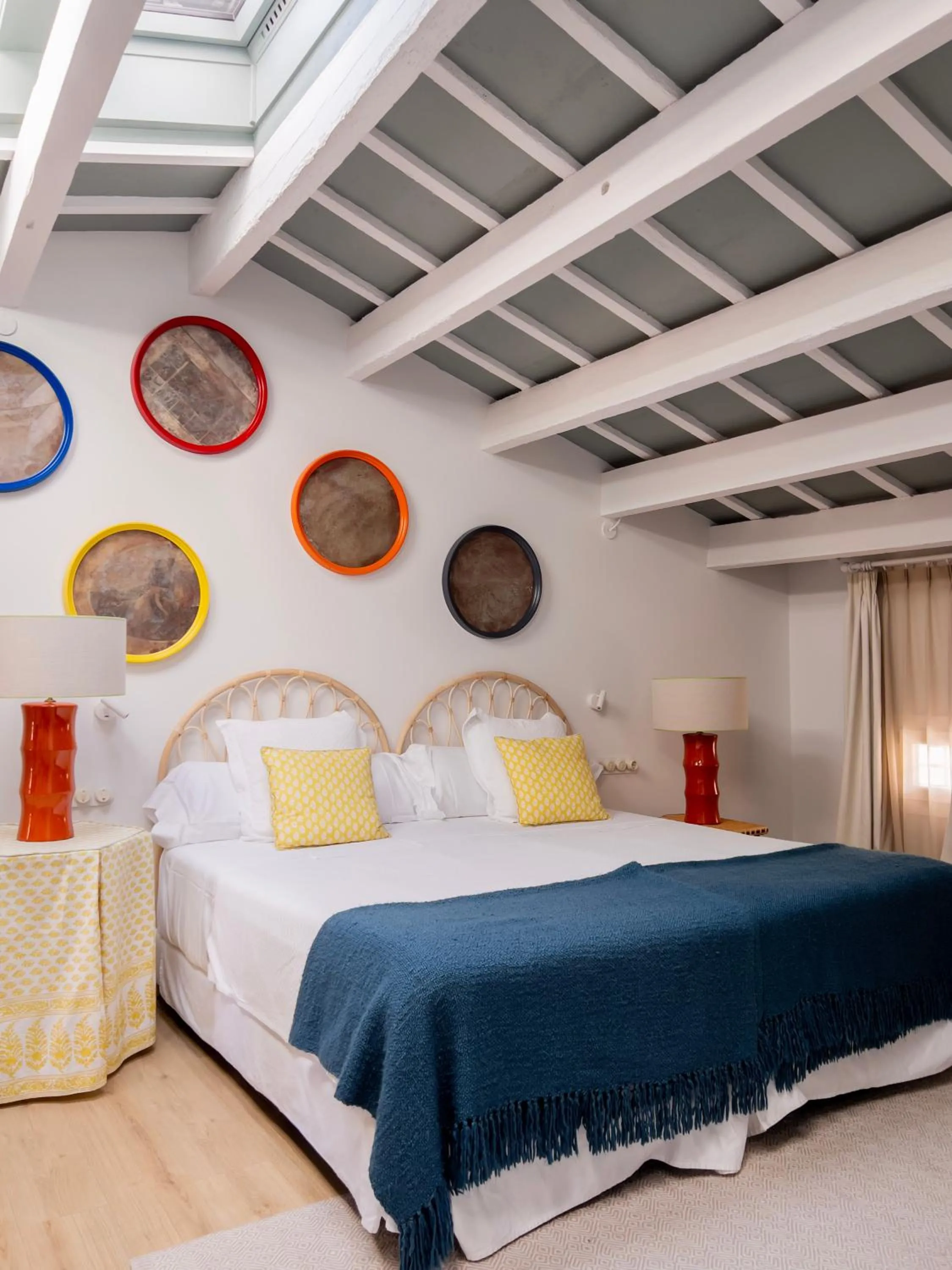 Photo of the whole room, Bed in Cristine Bedfor Mahon Boutique Hotel