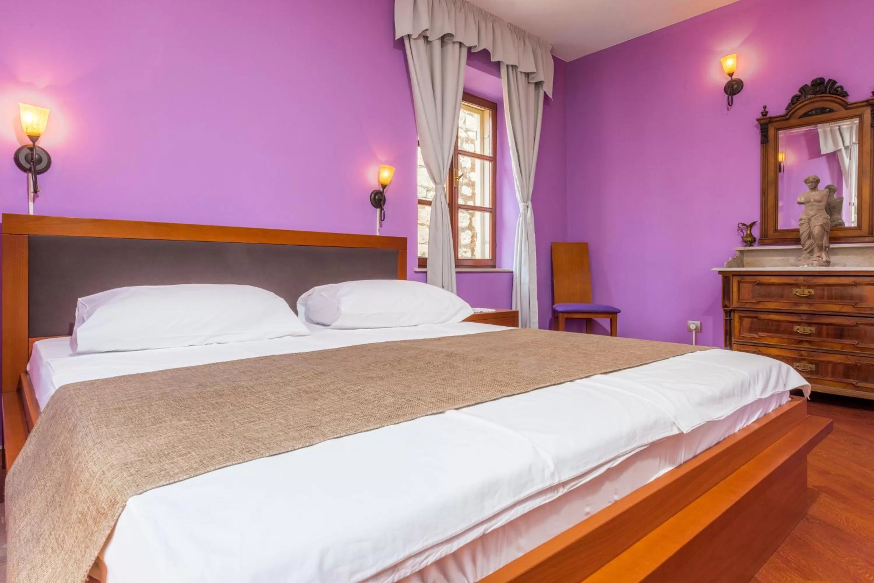 Photo of the whole room, Bed in Villa Nora Hvar