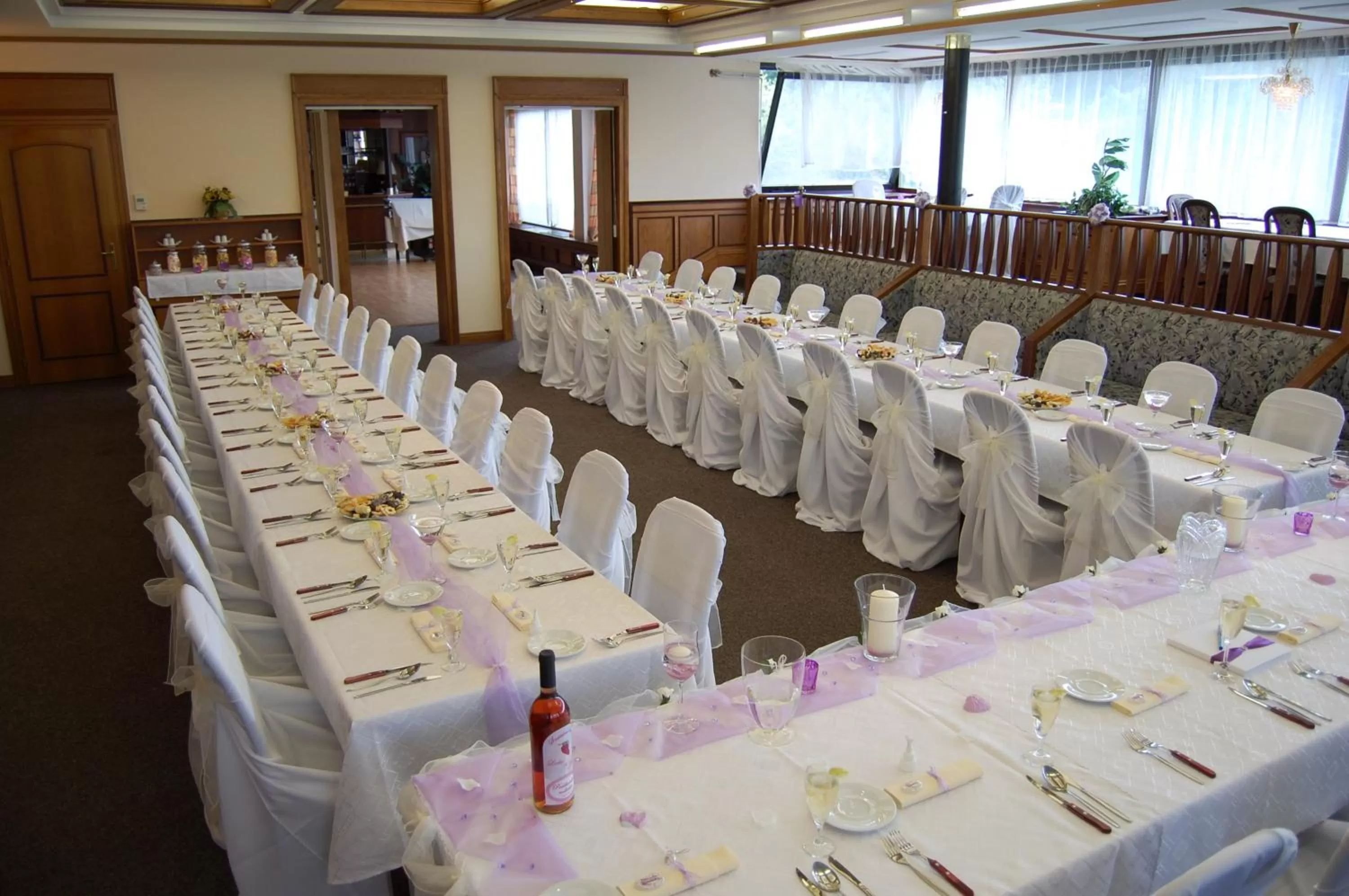Restaurant/places to eat, Banquet Facilities in Hotel Sloup