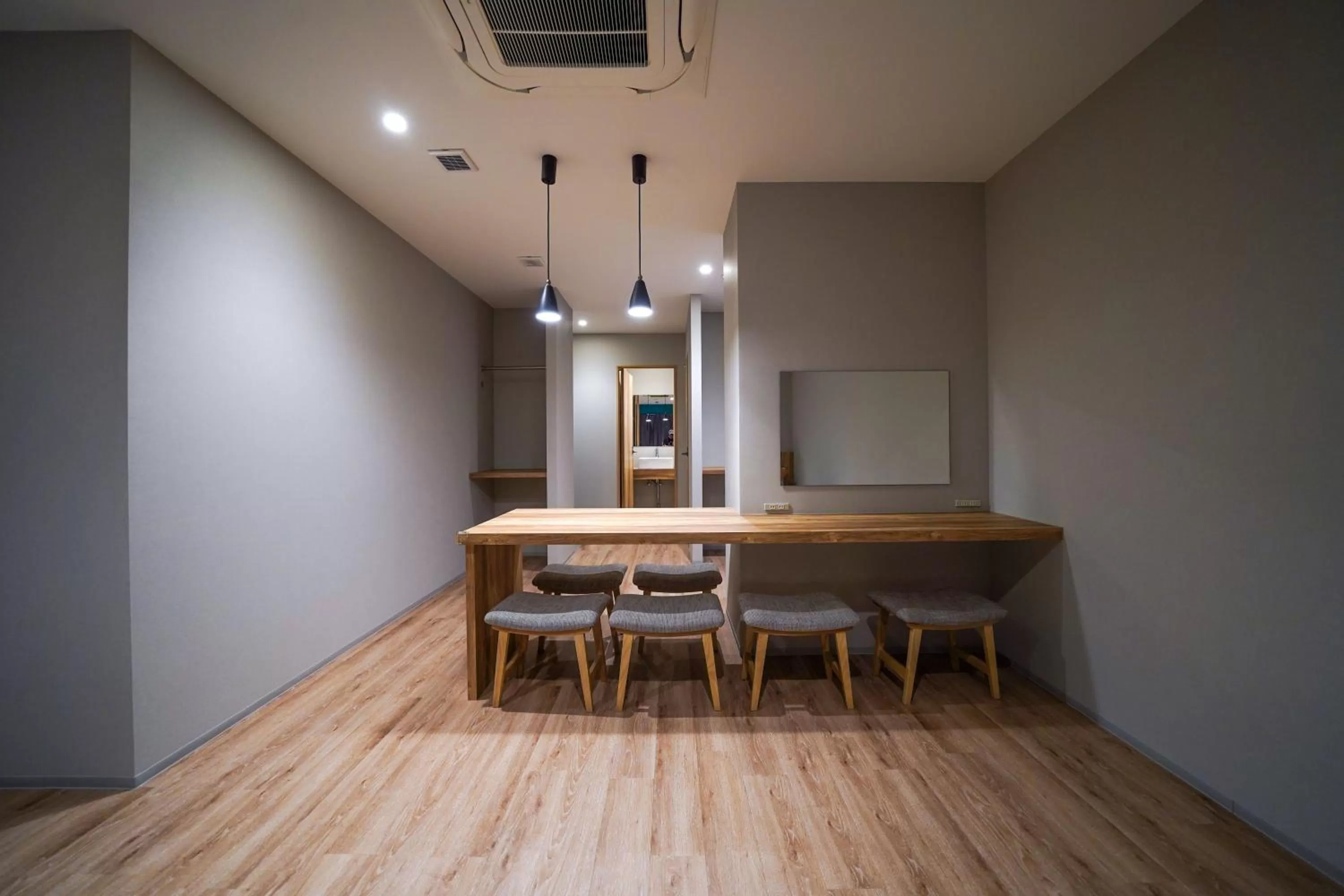 Dining area in Hotel S-Presso East