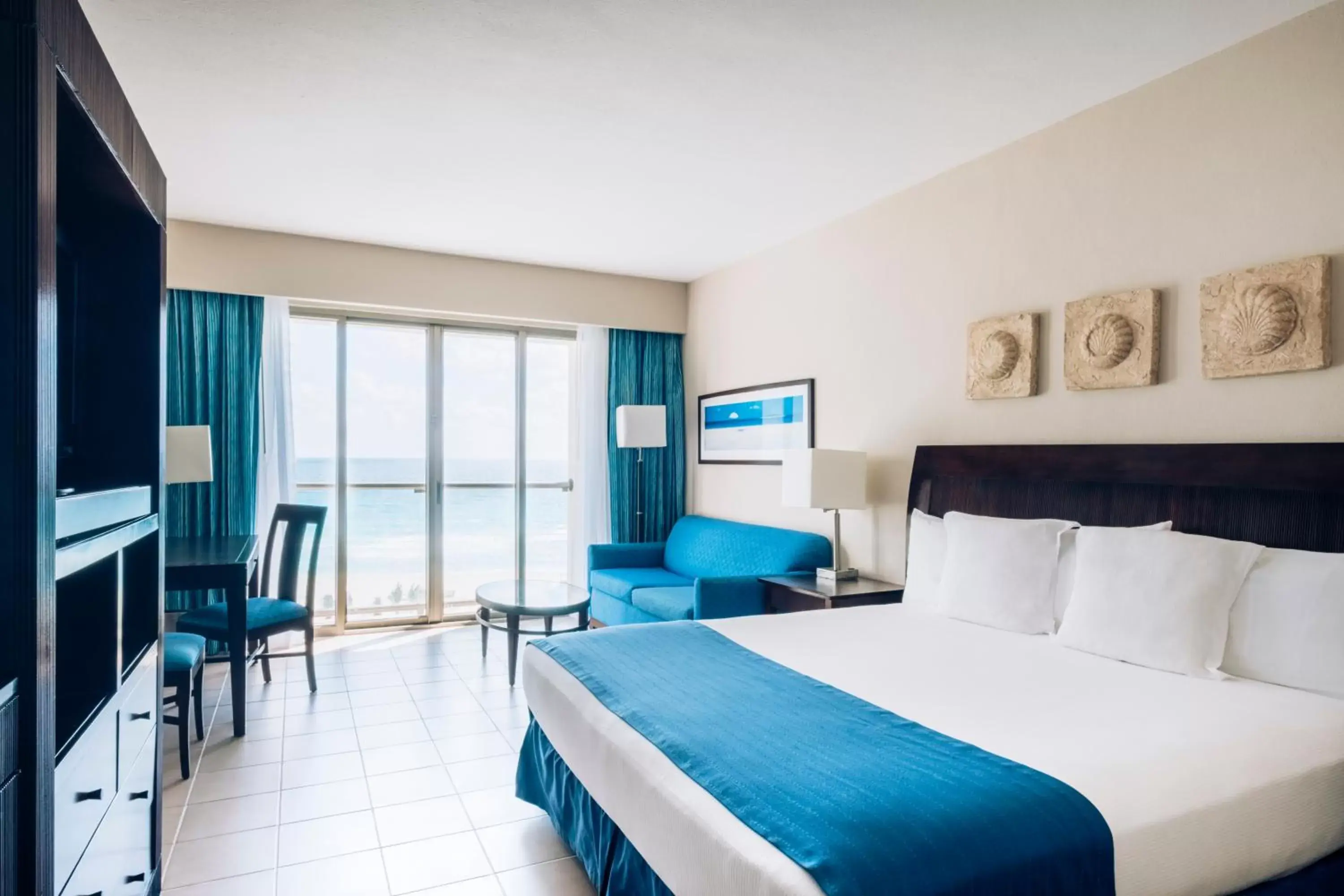 Ocean View Standard Room (4 Adults) in Iberostar Selection Cancun - All Inclusive Ocean View Standard Room (4 Adults) in Iberostar Selection Cancun - All Inclusive