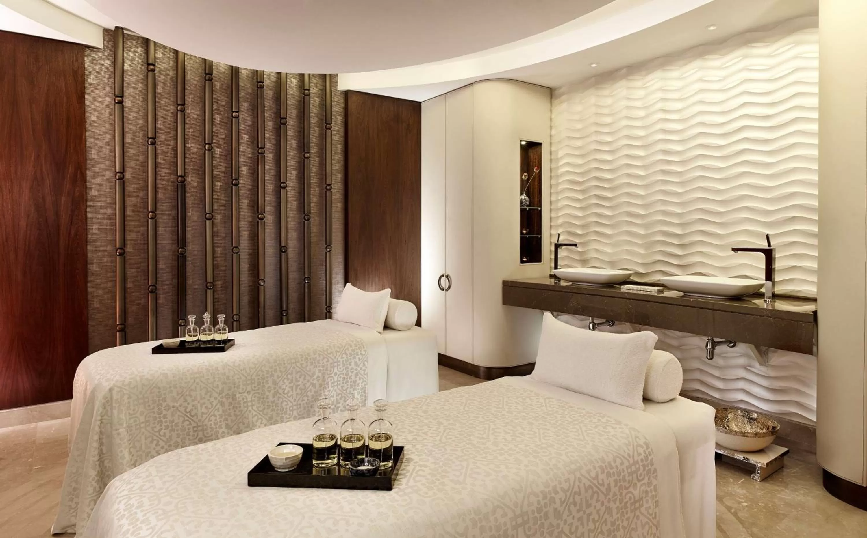 Spa and wellness centre/facilities, Bed in Hyatt Regency Istanbul Atakoy