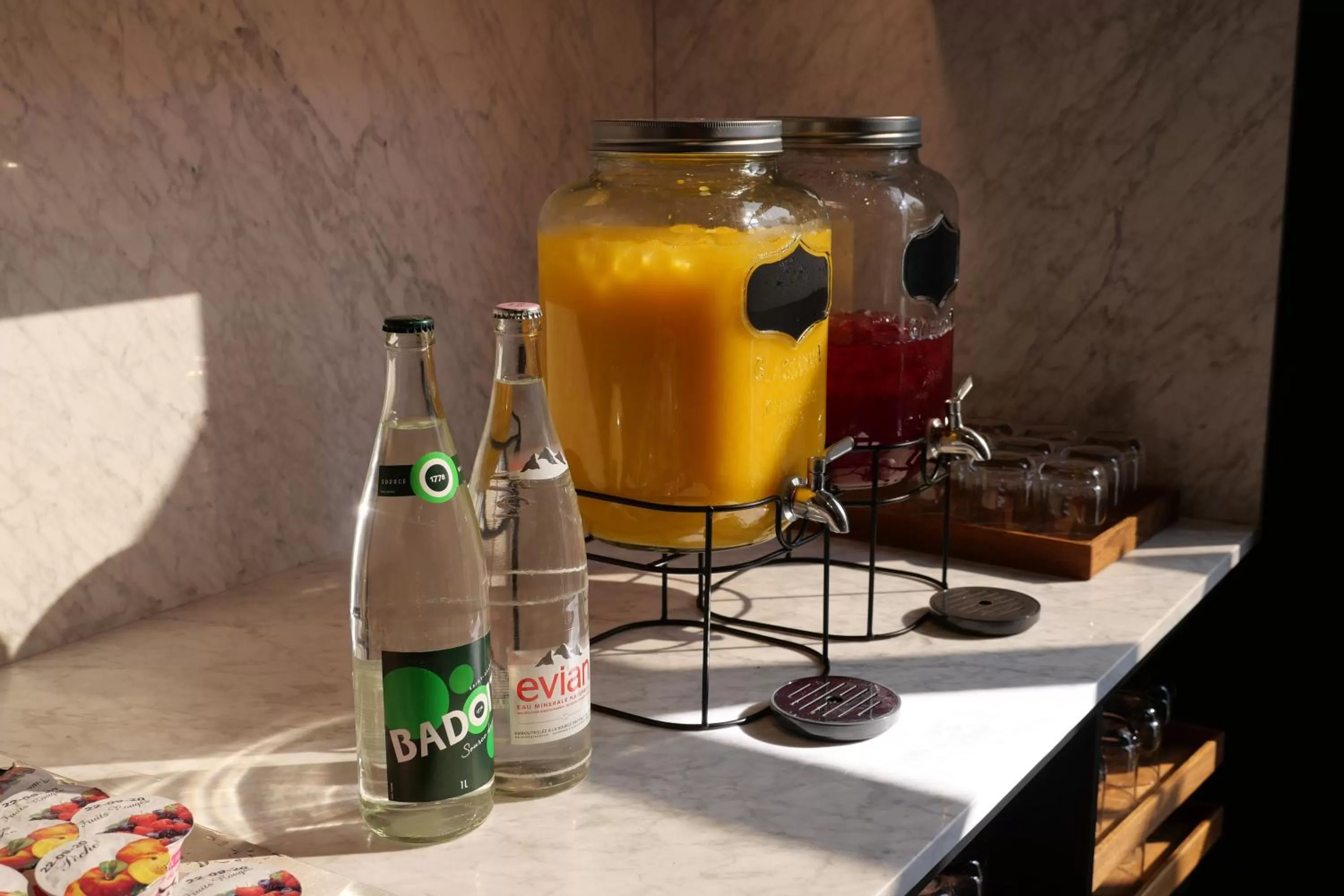 Restaurant/places to eat in Mercure Lille Marcq en Baroeul