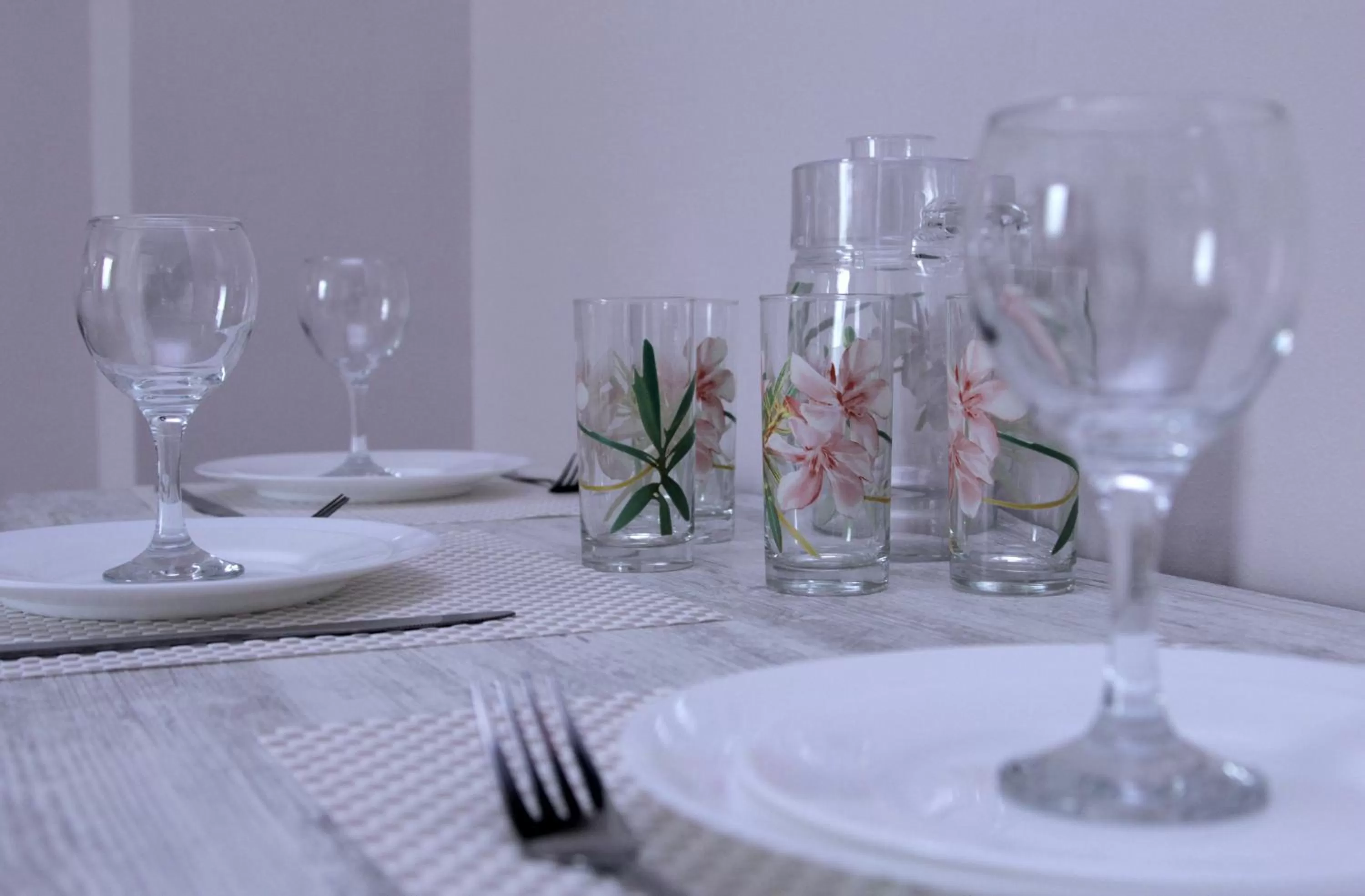 Restaurant/Places to Eat in Hotel Caucasus