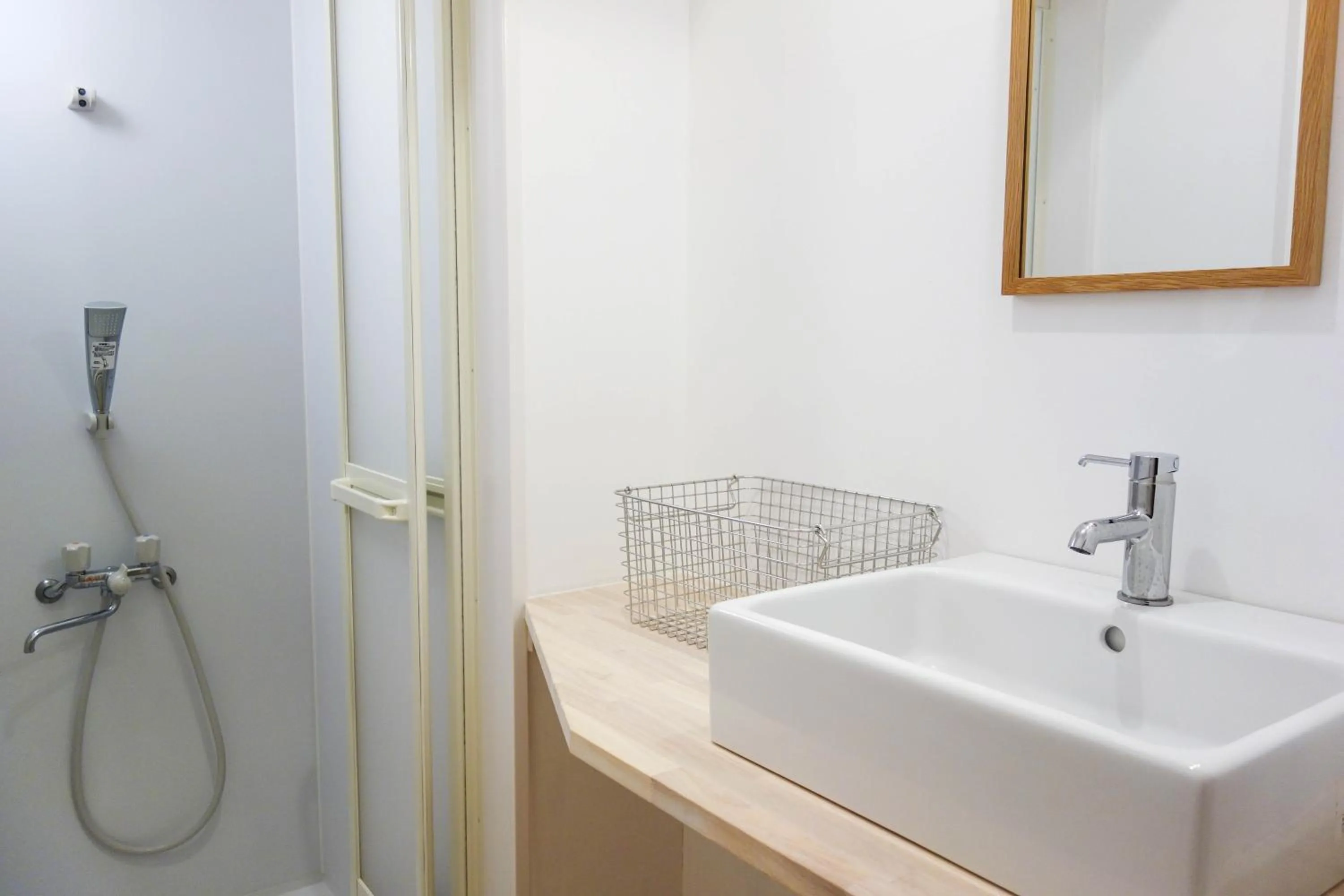 Shower in Blue Hour Kanazawa