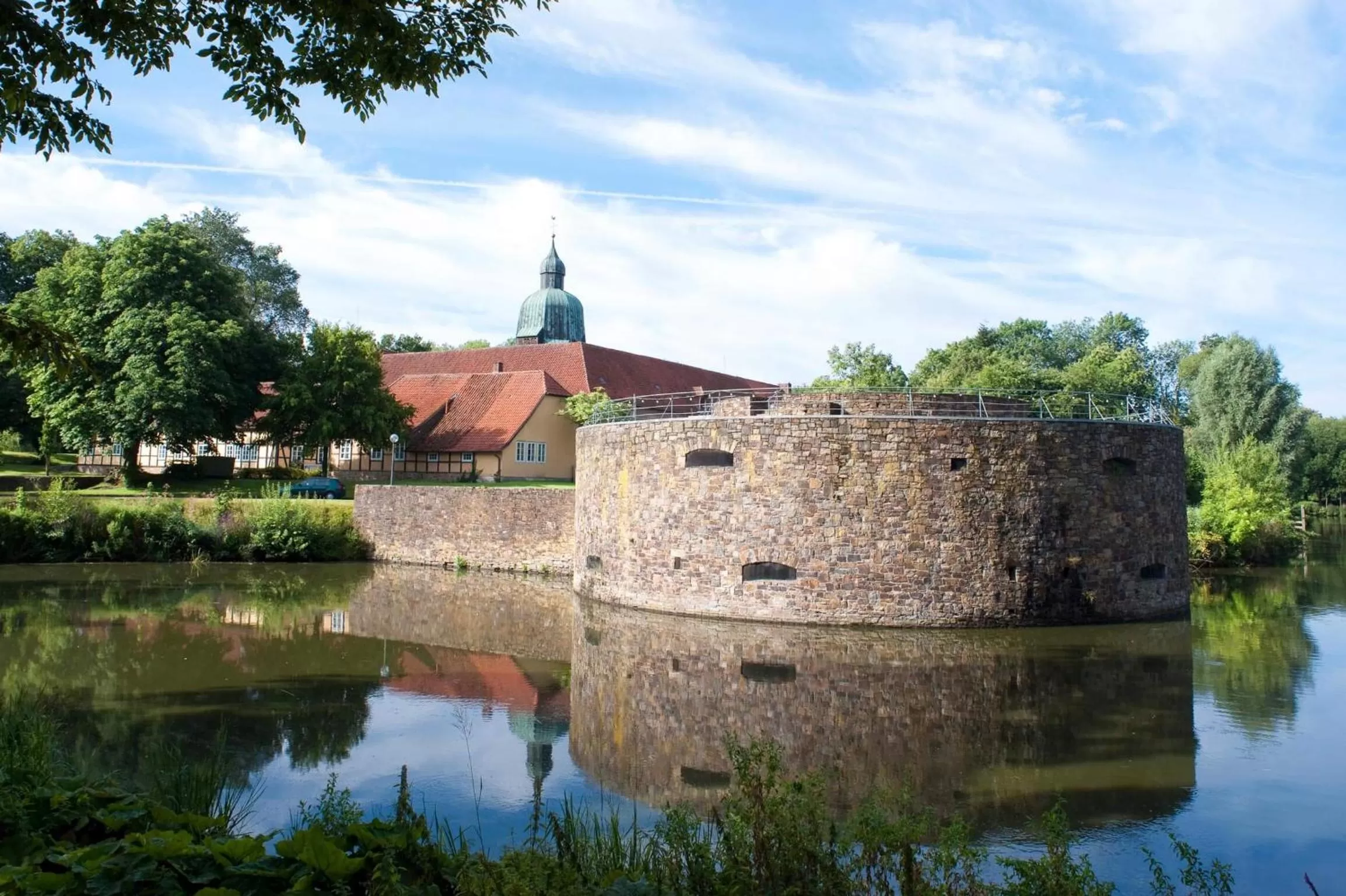 Nearby landmark, Property Building in Hotel am Markt