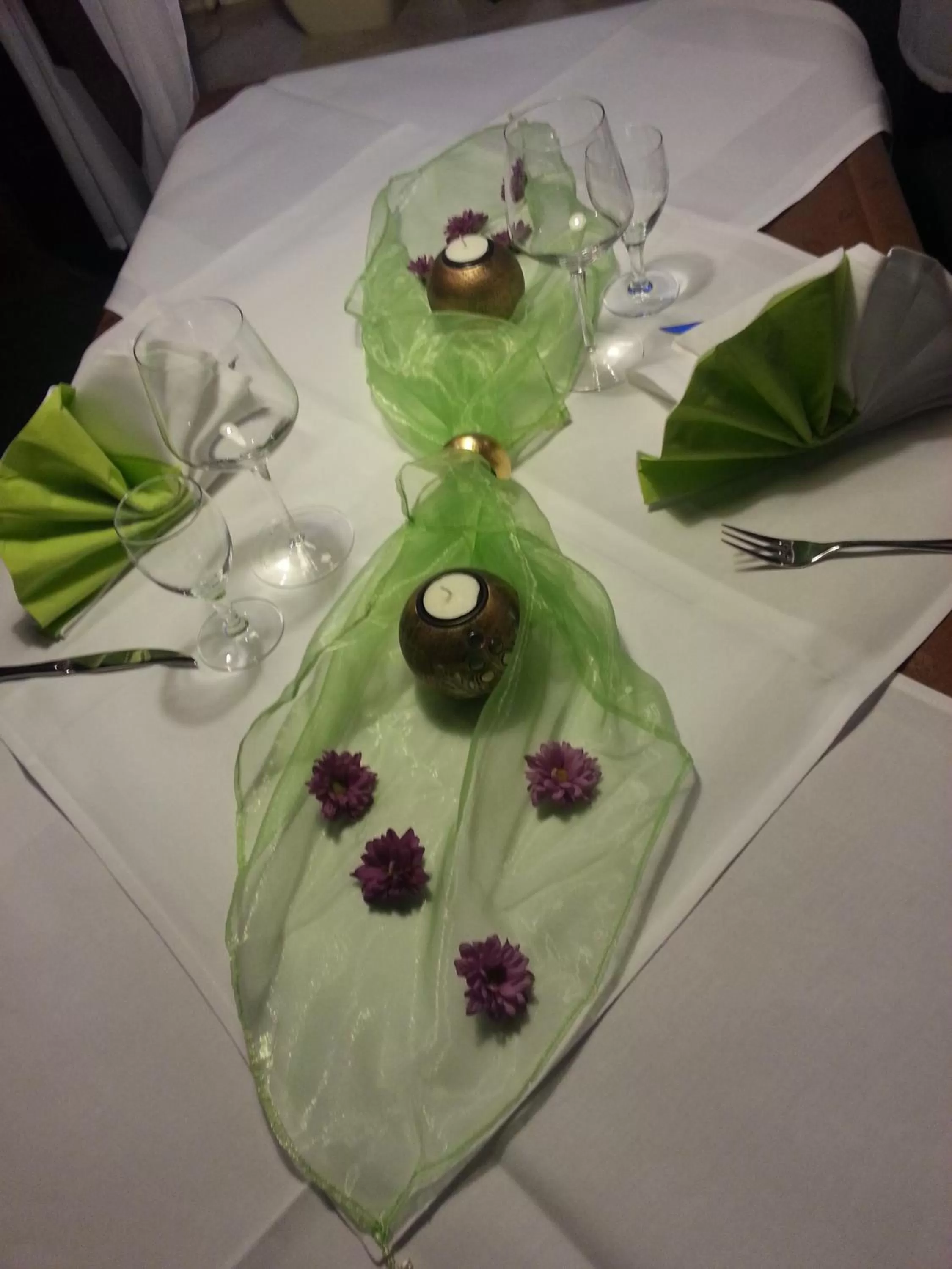 Restaurant/places to eat in Hotel Domhof