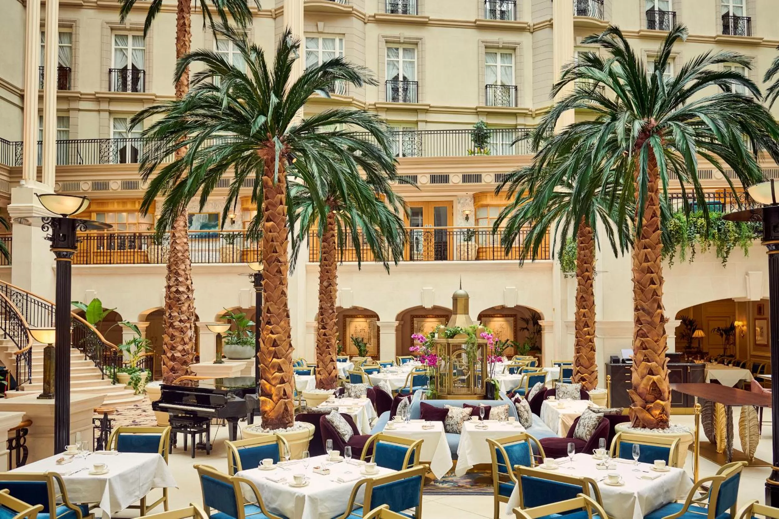 Restaurant/places to eat in The Landmark London