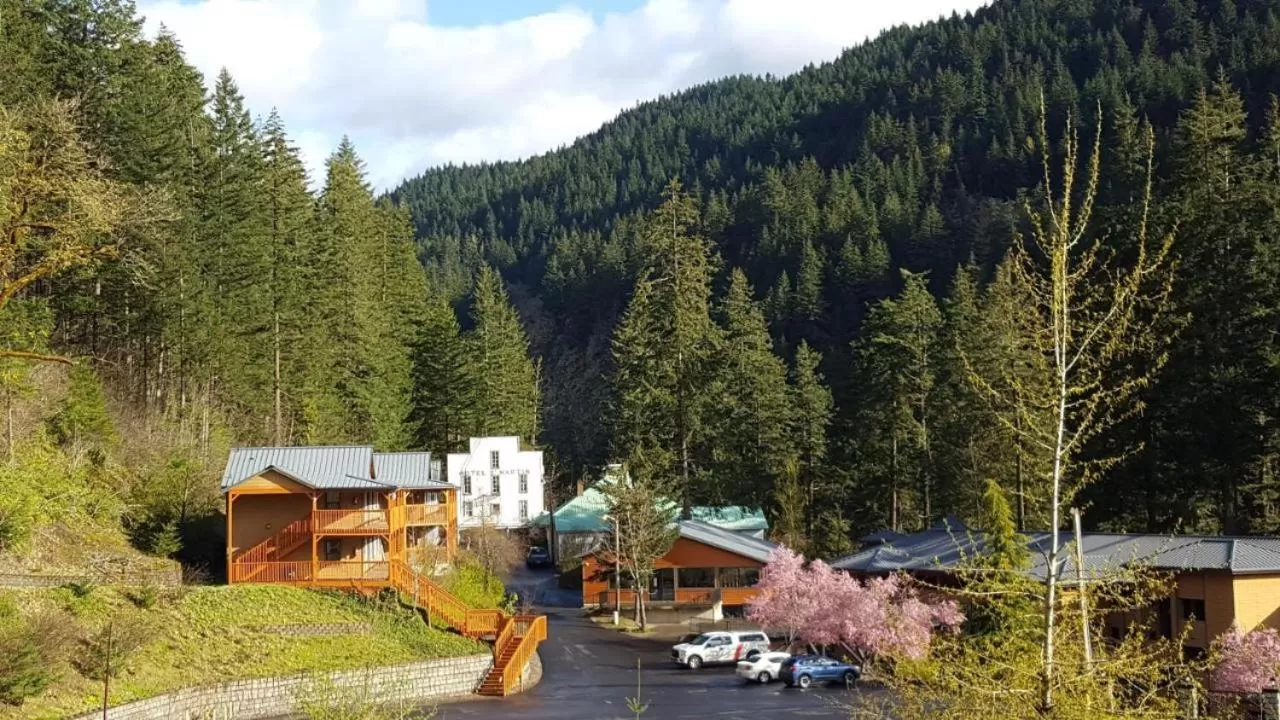 Property building in Carson Hot Springs Resort & Spa