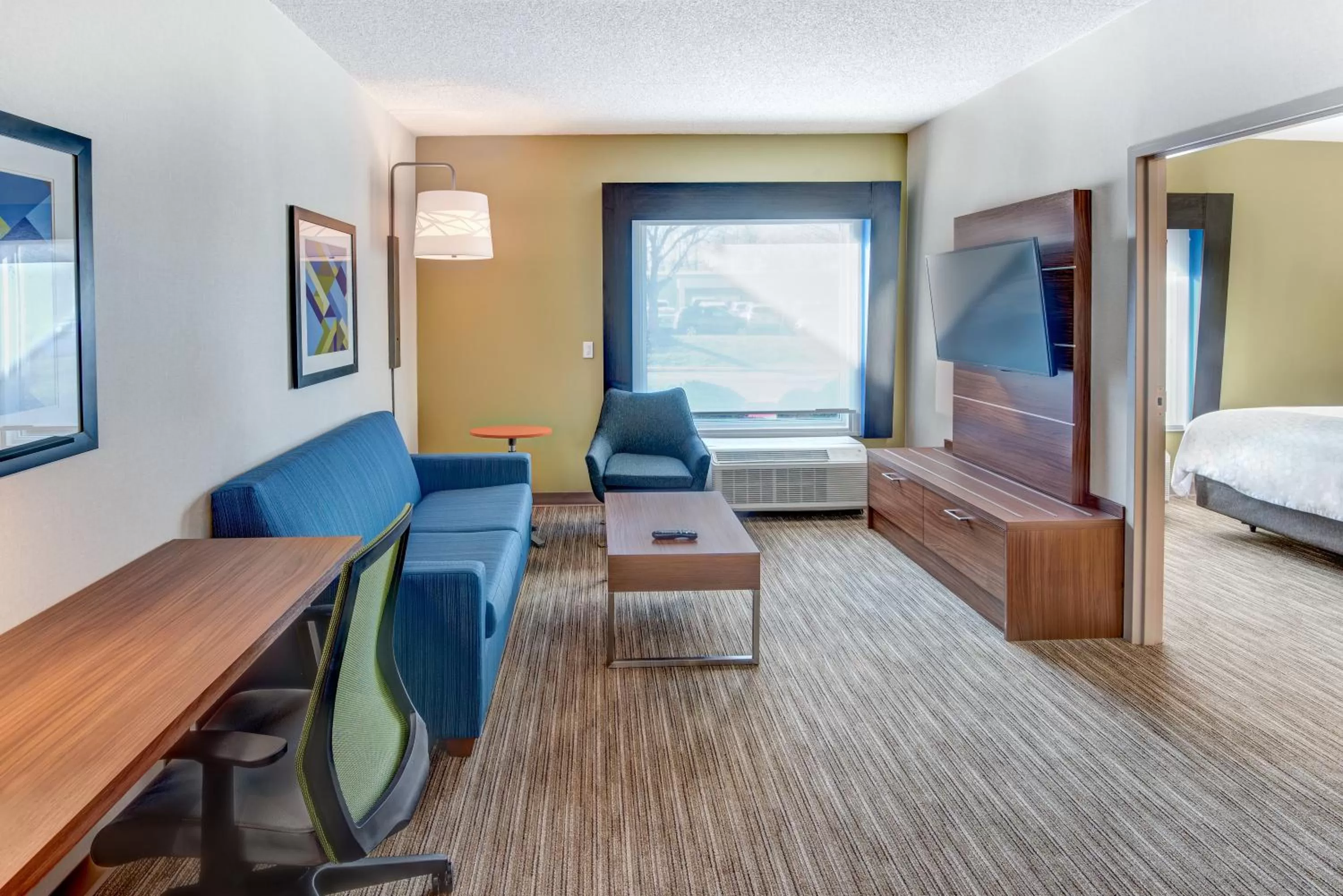 Photo of the whole room, Bed in Holiday Inn Express & Suites West Long Branch - Eatontown by IHG