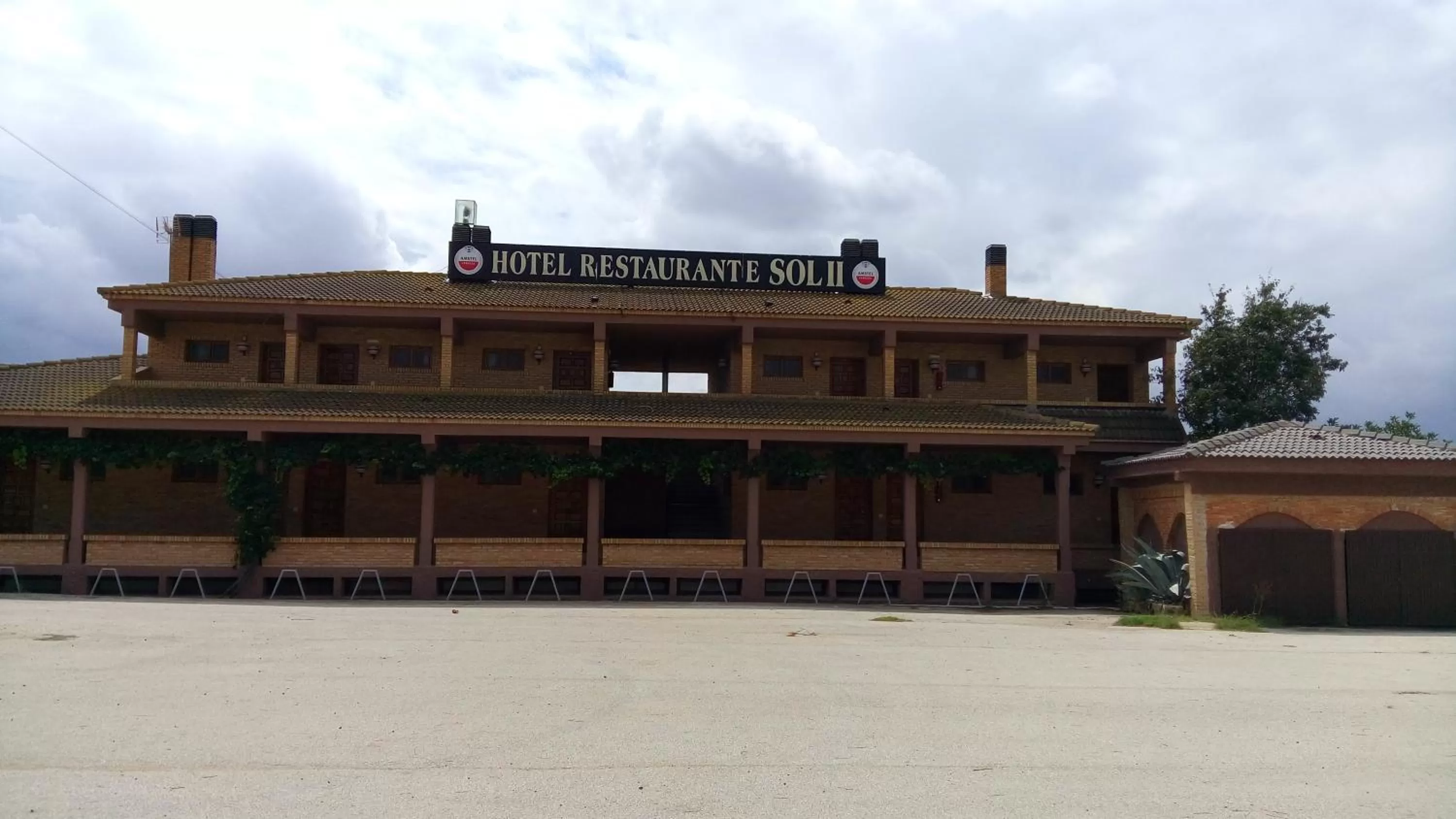 Facade/entrance in Hotel-Motel Sol II