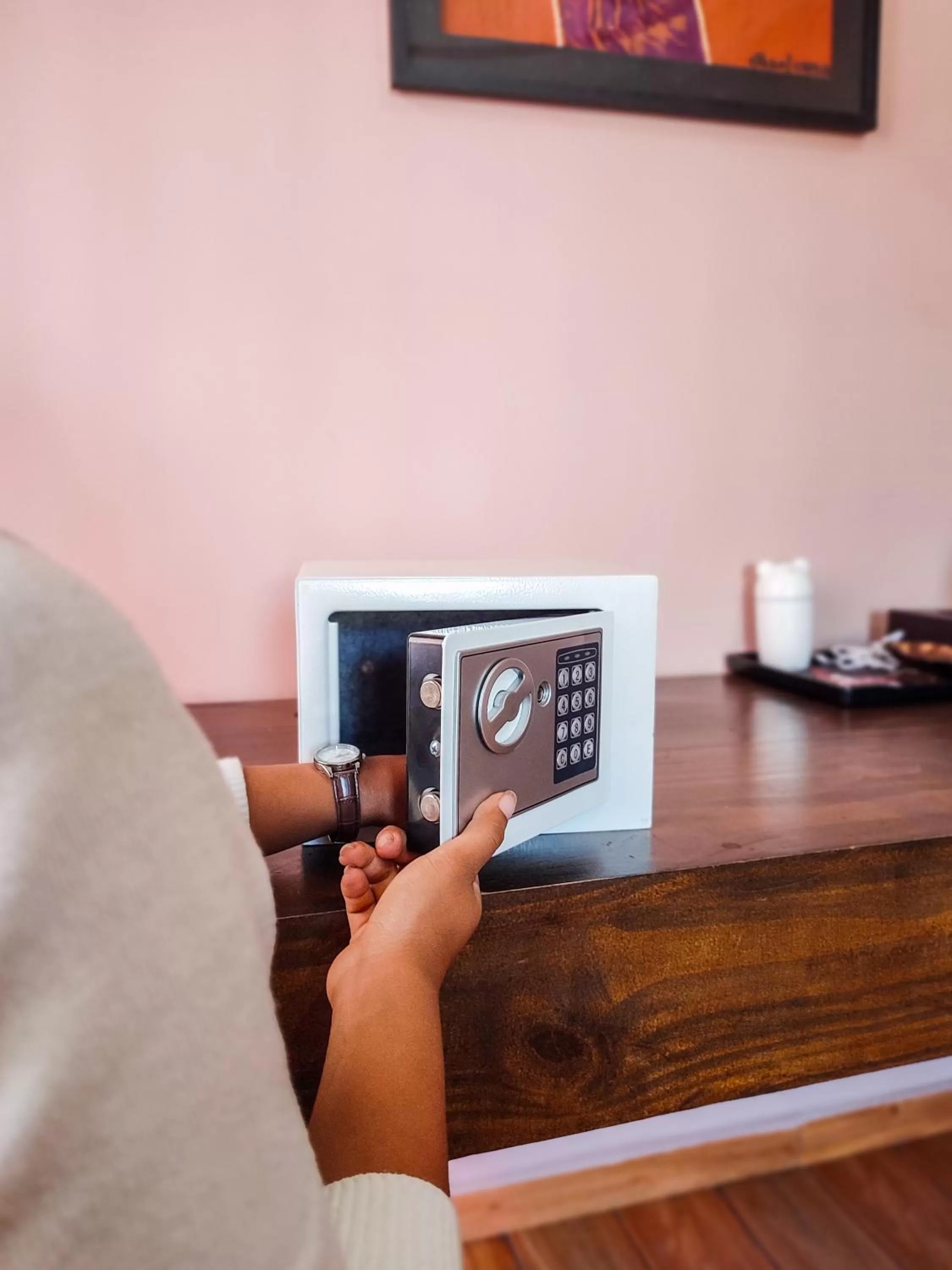 safe in Valiha Hotel Antananarivo