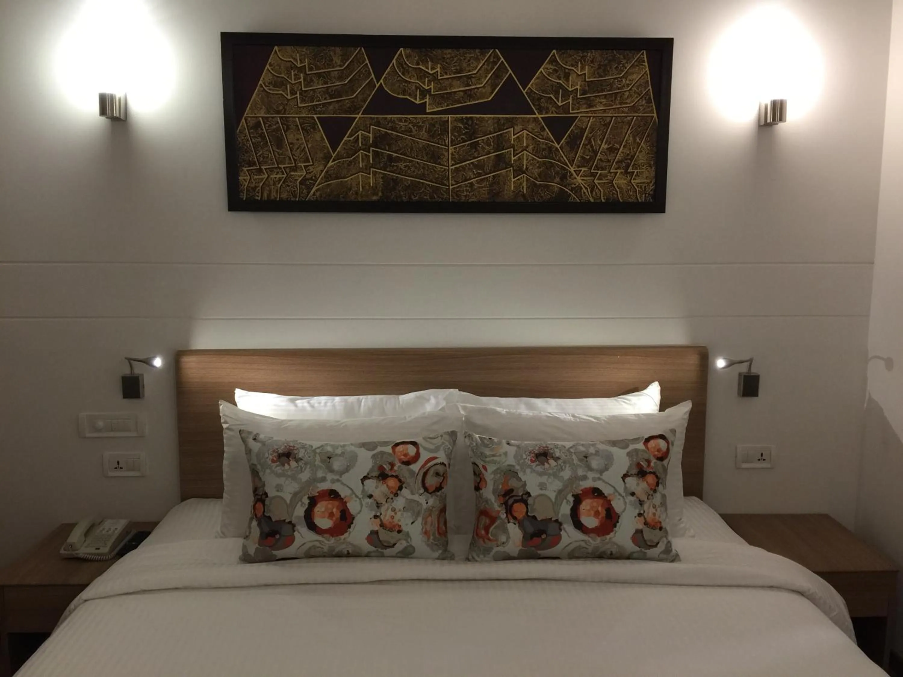 Decorative detail, Bed in Lemon Tree Hotel, Sector 60, Gurugram