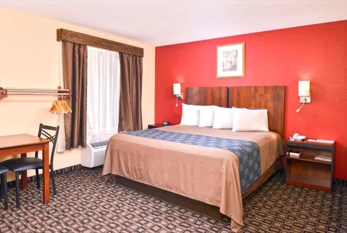 Bed in Americas Best Value Inn-Near NRG Park/Medical Center