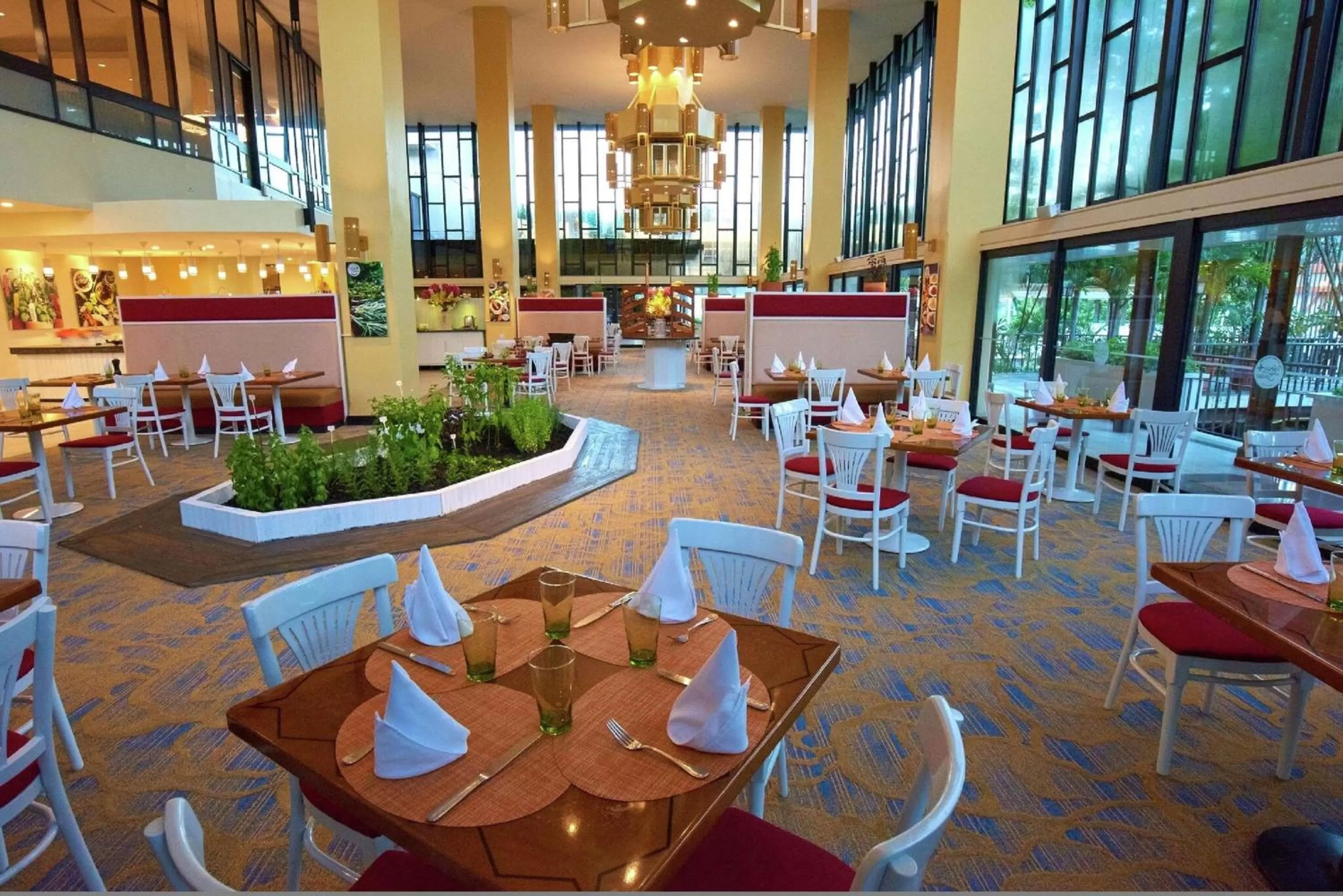 Restaurant/places to eat in Hilton Trinidad & Conference Centre