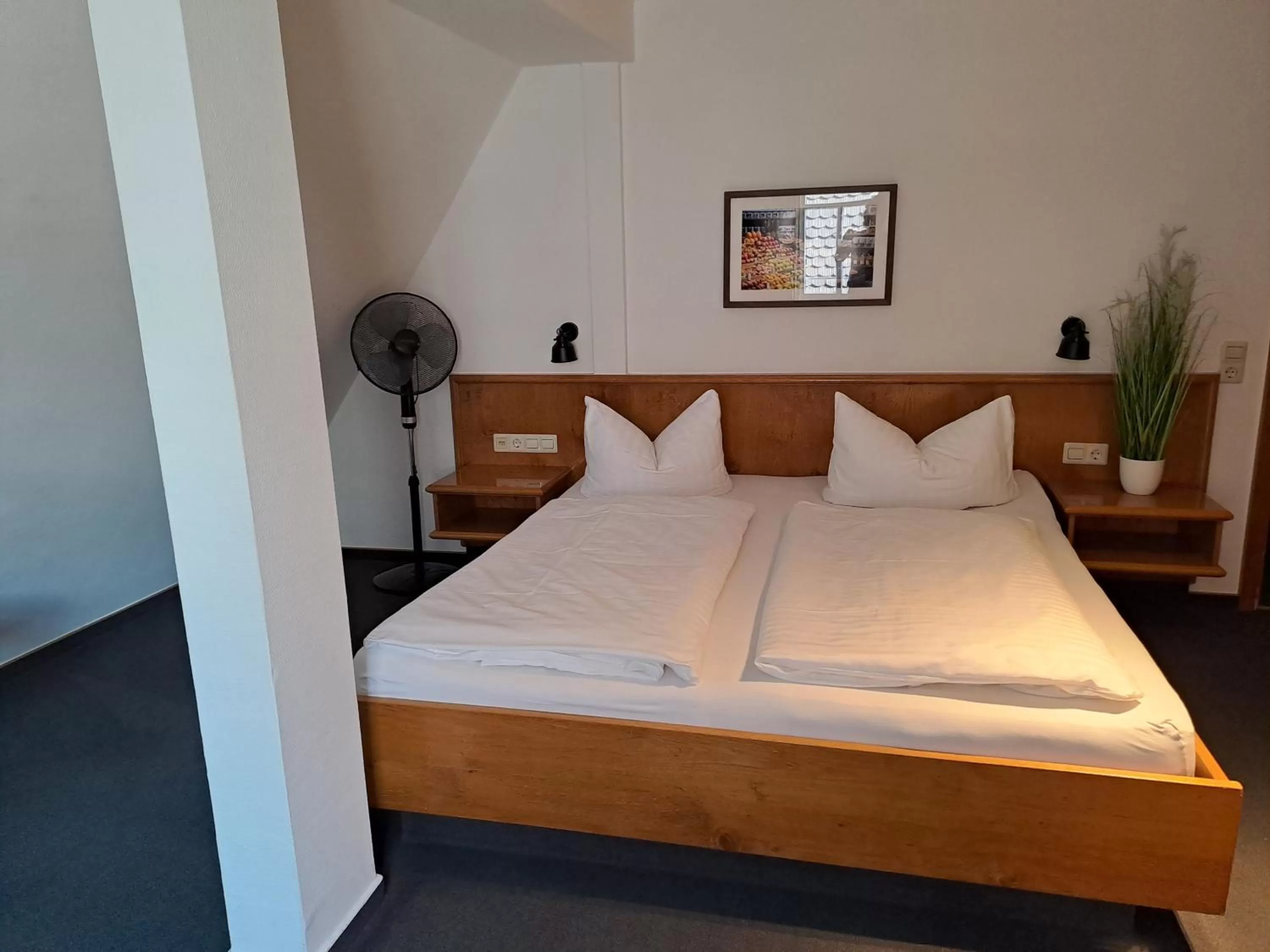 Photo of the whole room, Bed in Stadthotel Waldhorn