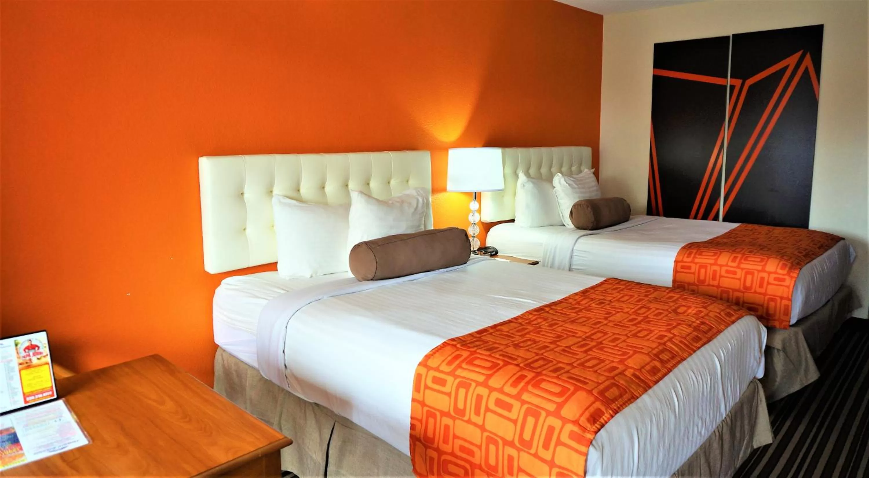 Bed in Howard Johnson by Wyndham Greensboro Near the Coliseum