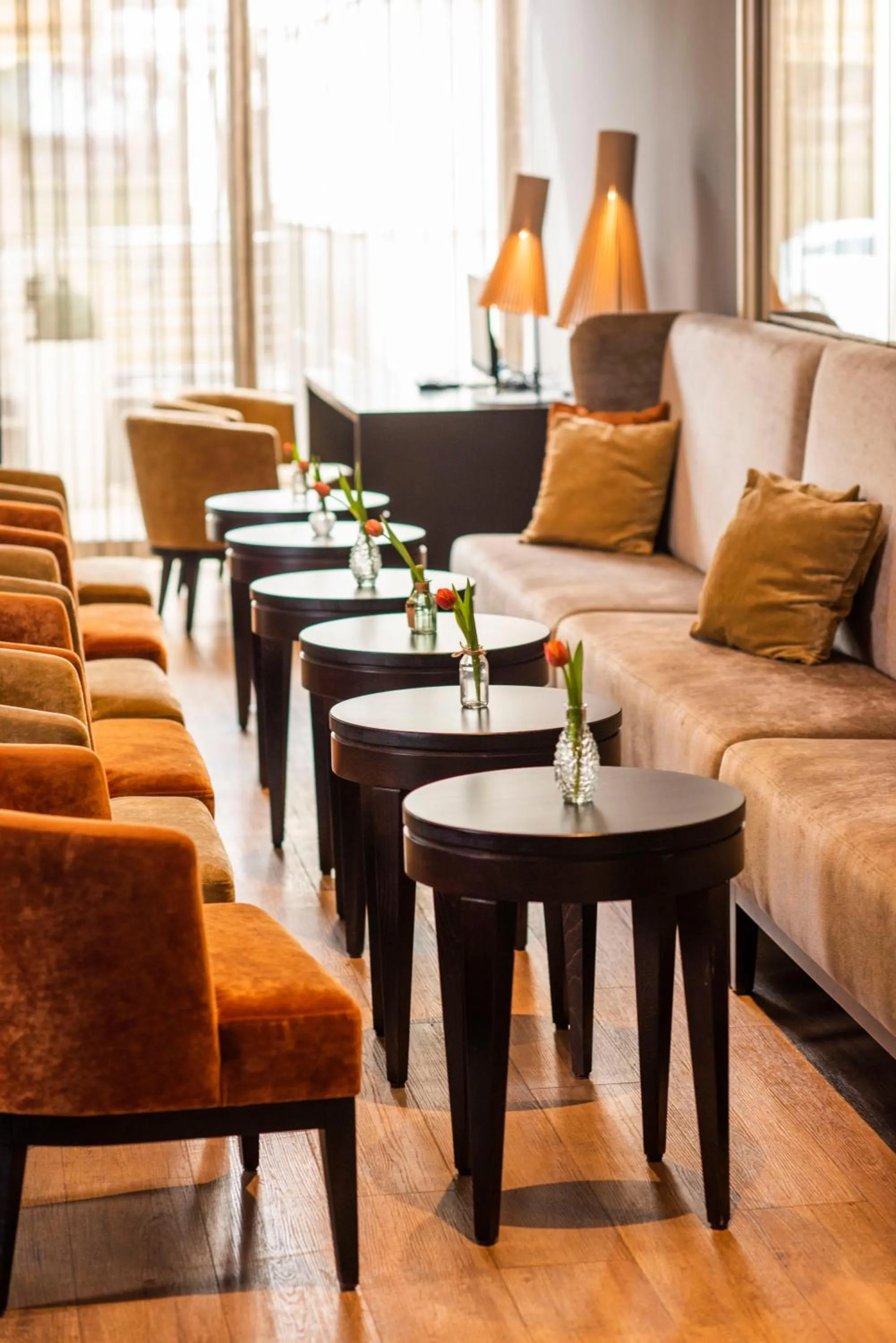 Lounge or bar in Caravelle Hotel im Park